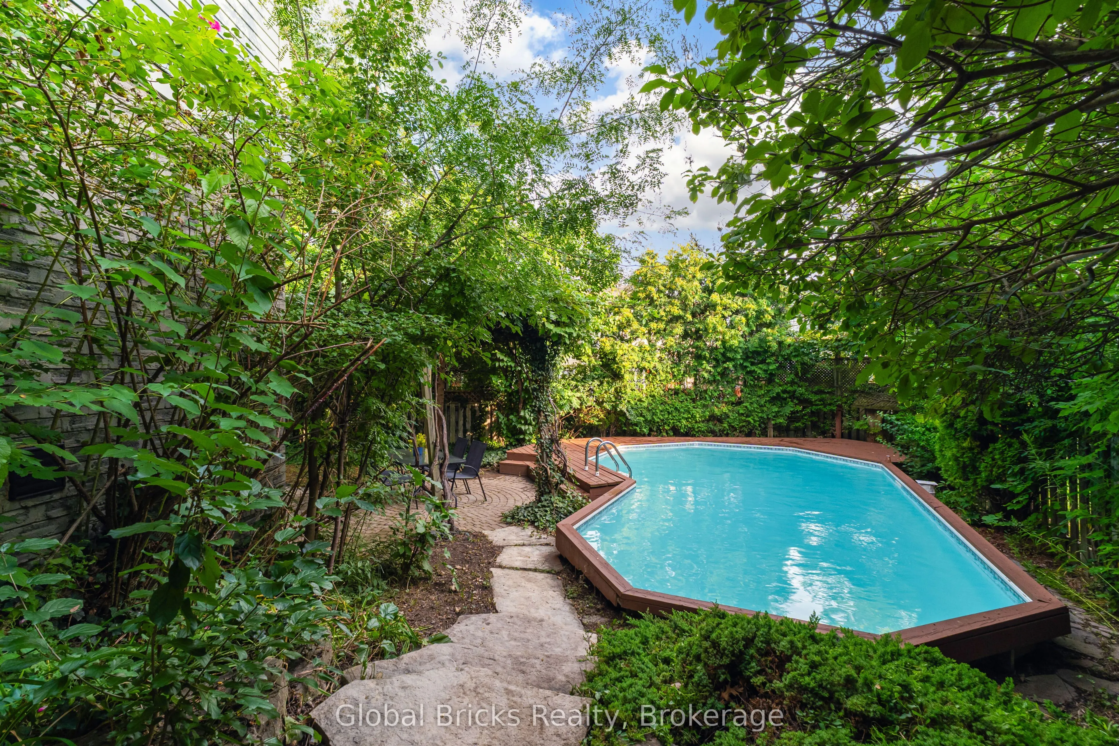 6190 Saltmarsh Court