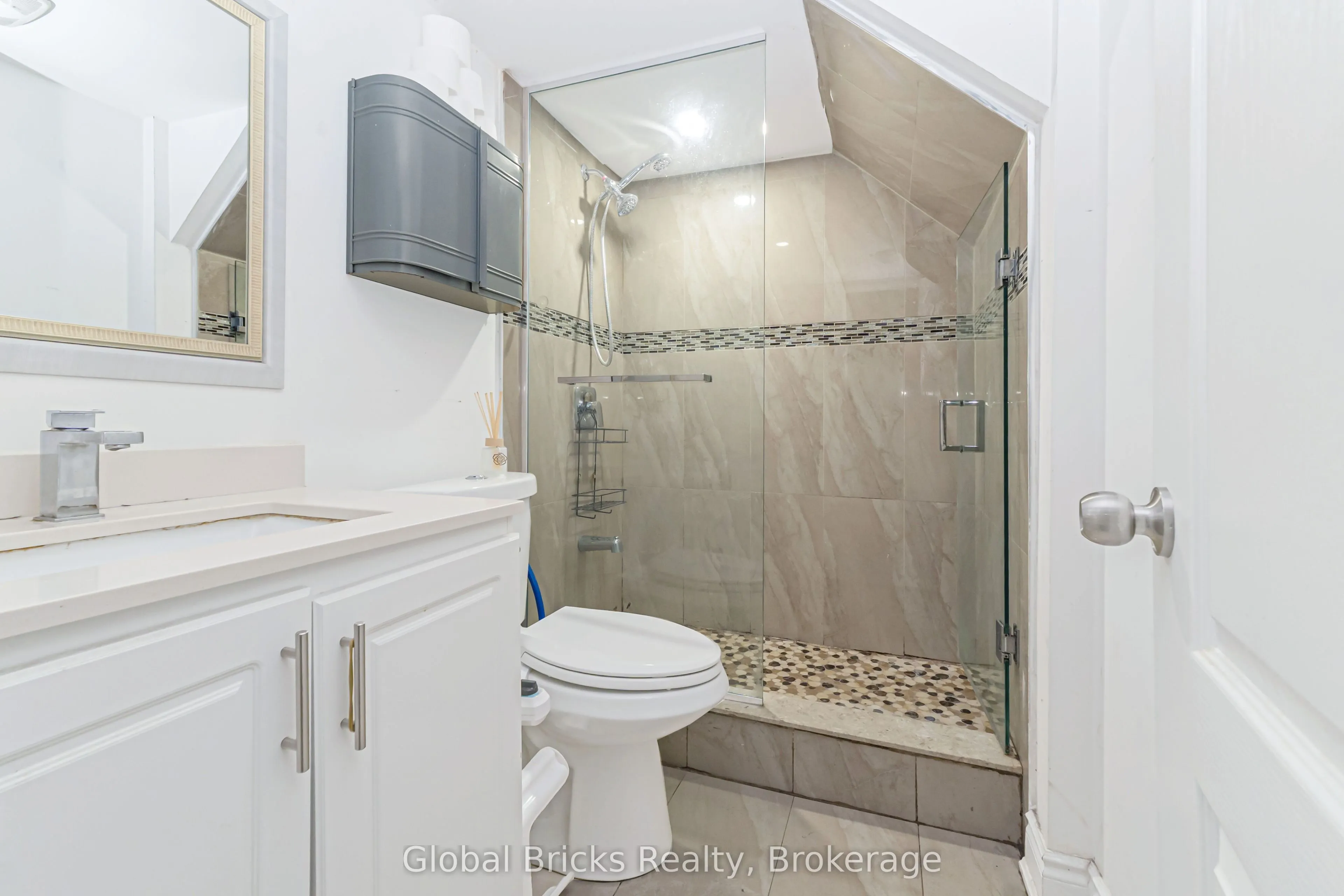 6190 Saltmarsh Court
