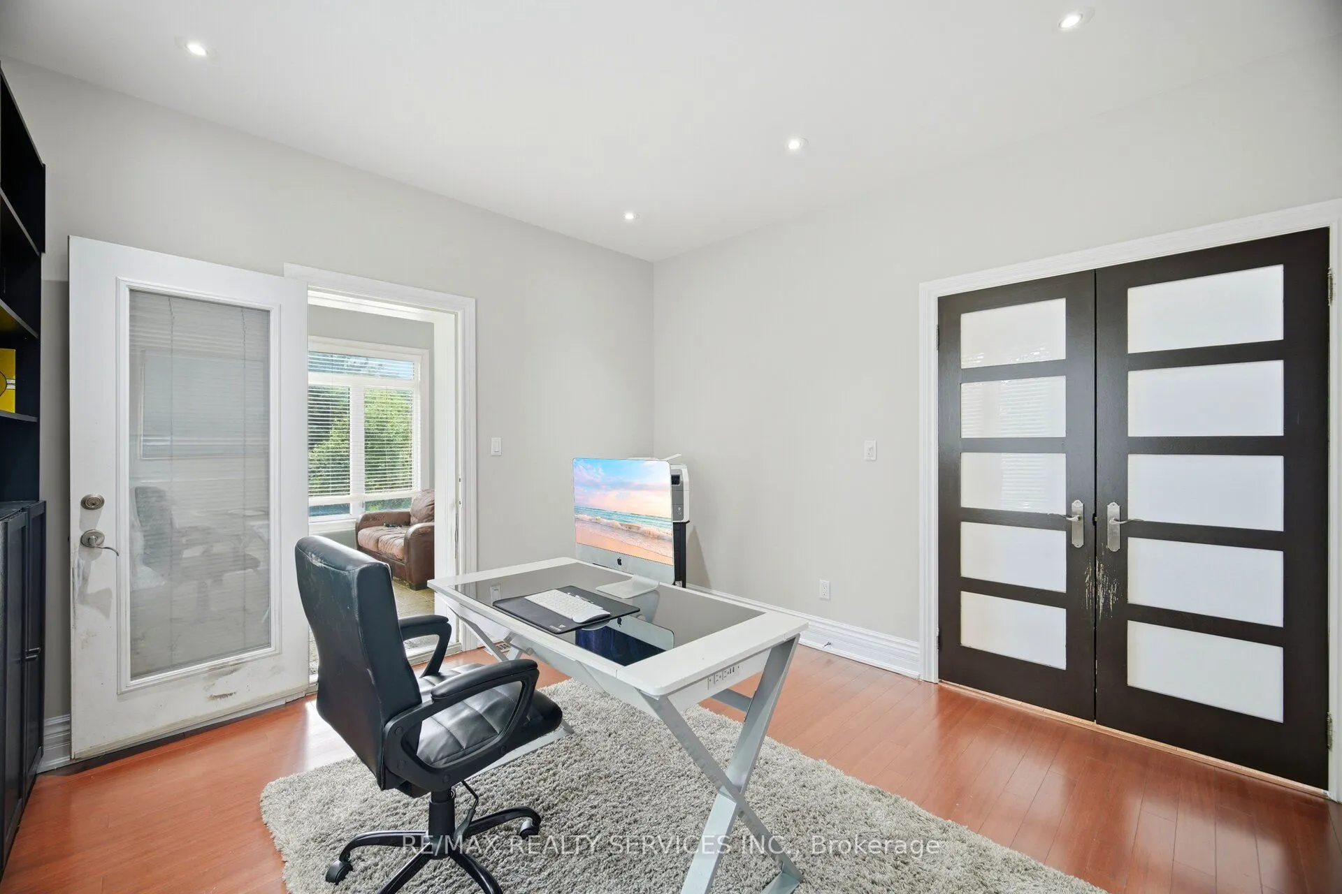 3 Valley Hill Drive