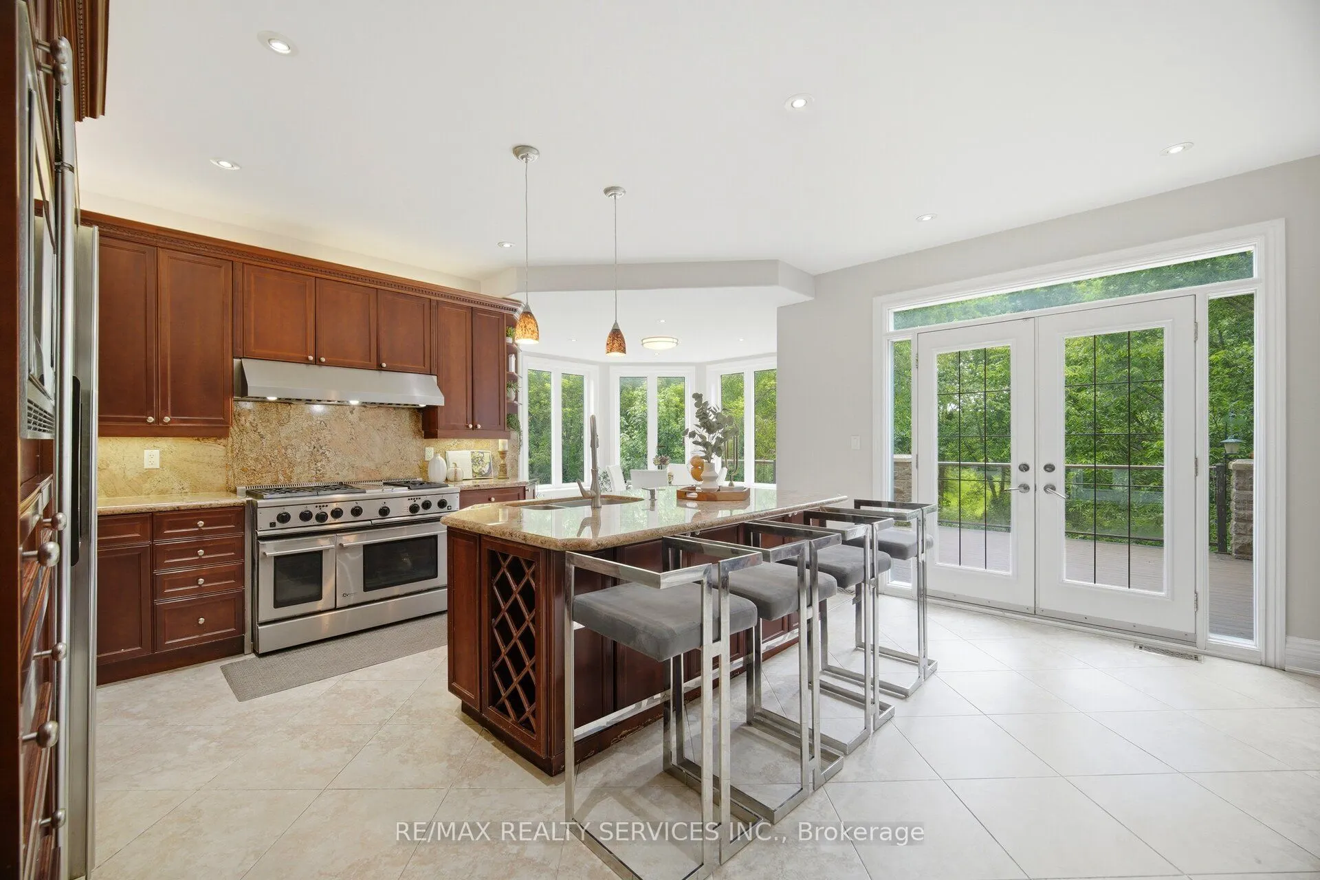 3 Valley Hill Drive