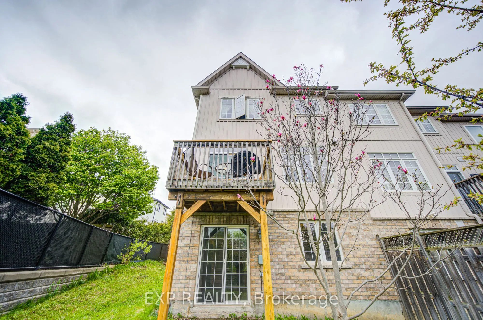 25 Sutcliff Lane