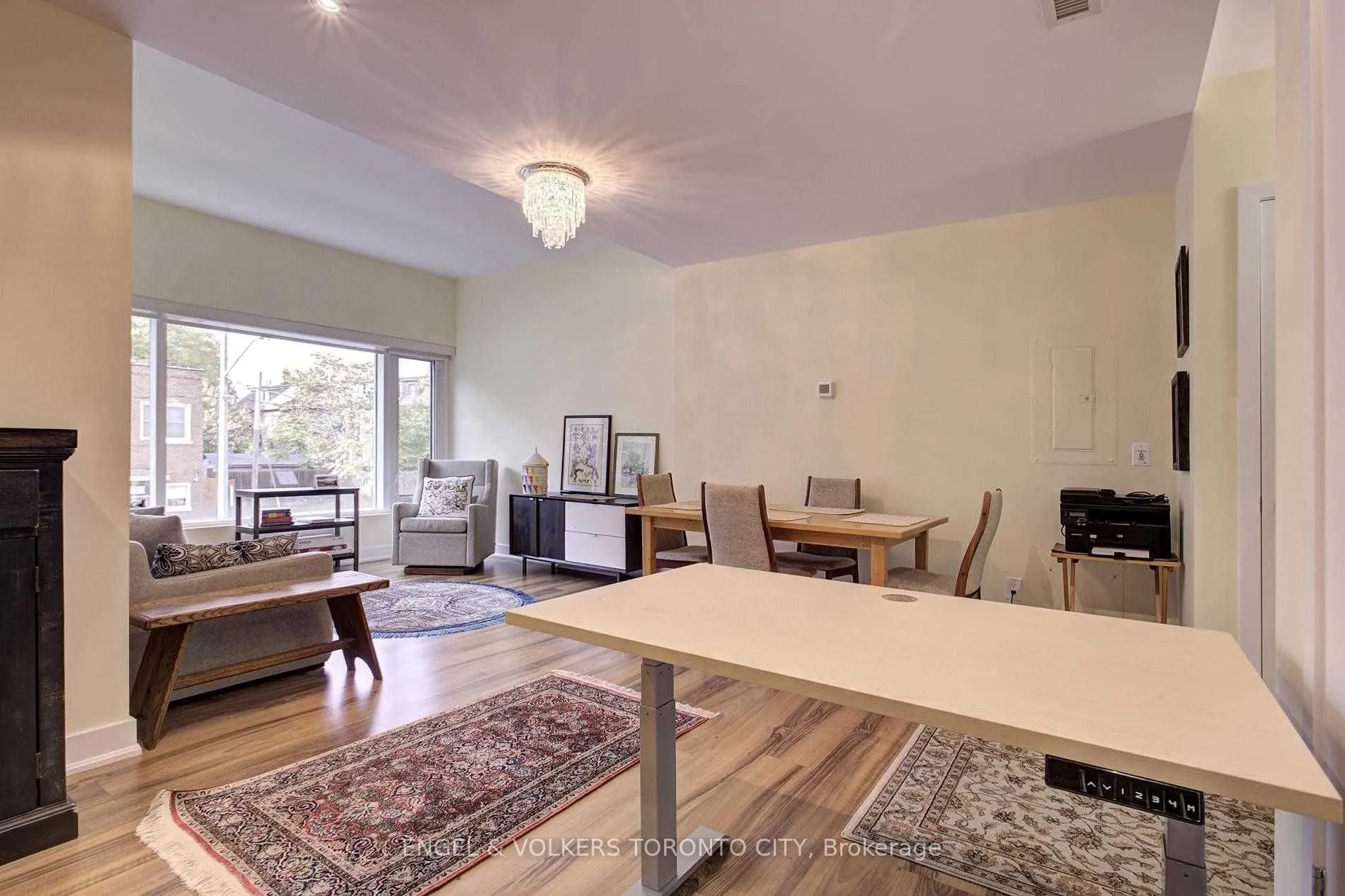 25 Ritchie Avenue #202