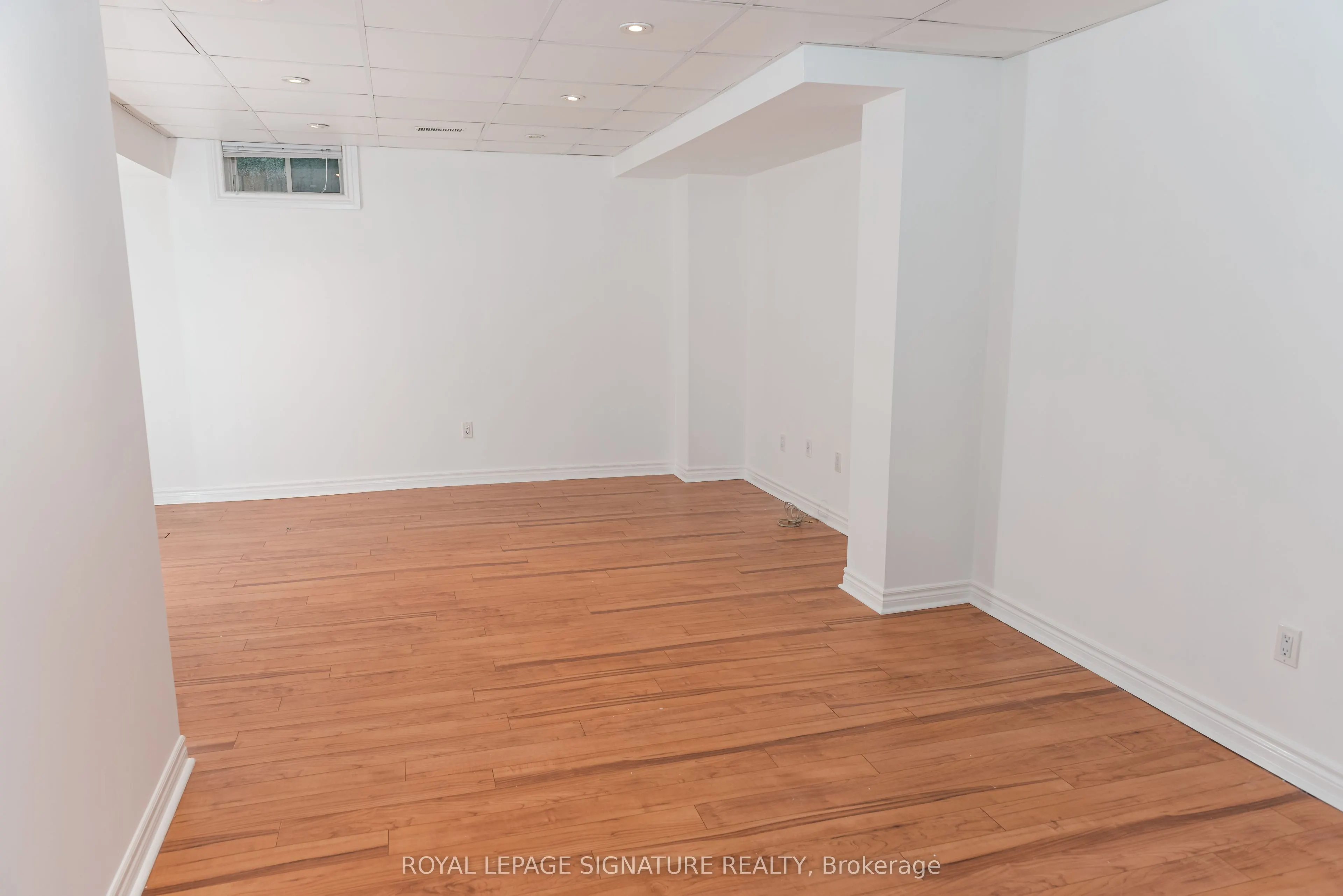 3250 Sunlight Street