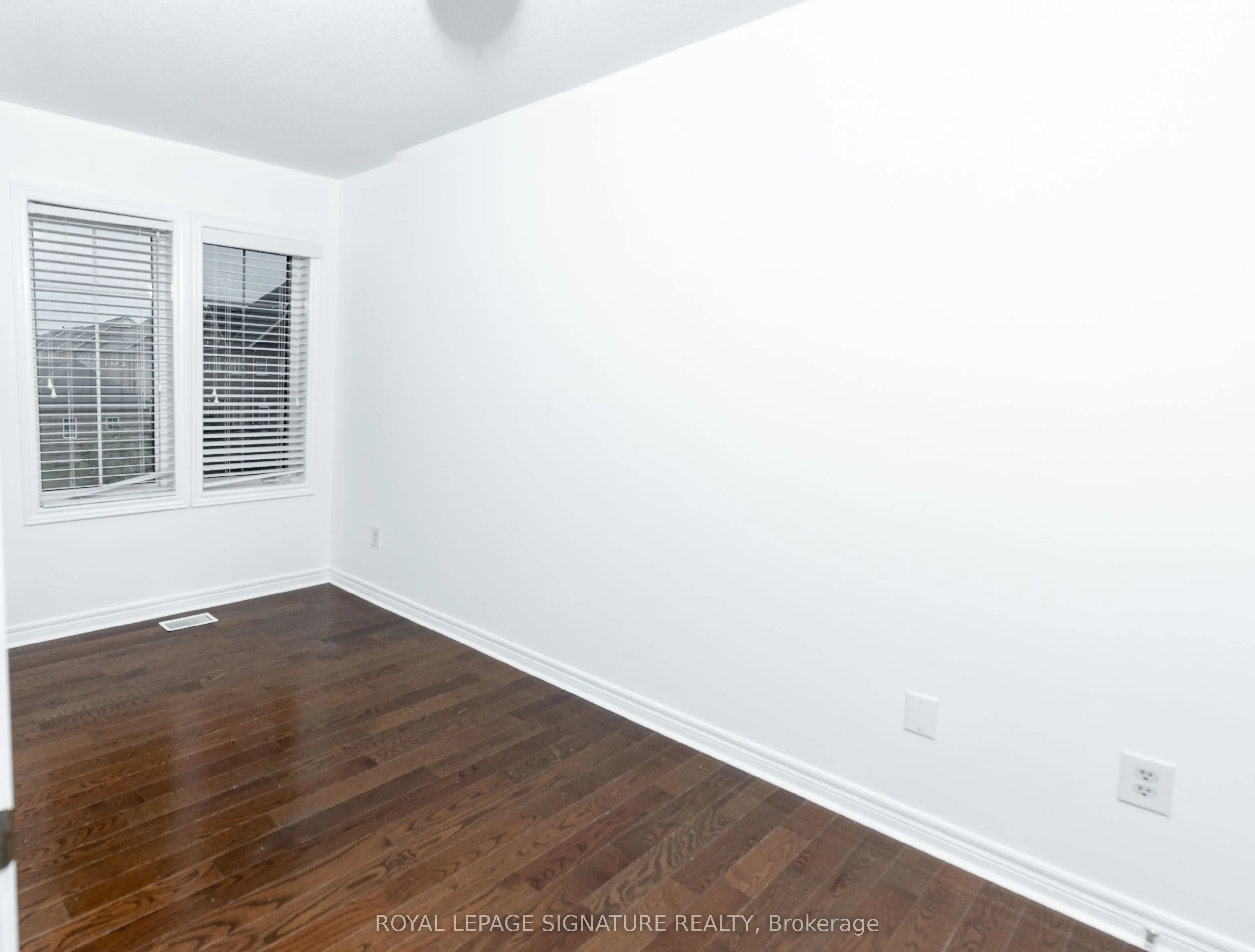 3250 Sunlight Street