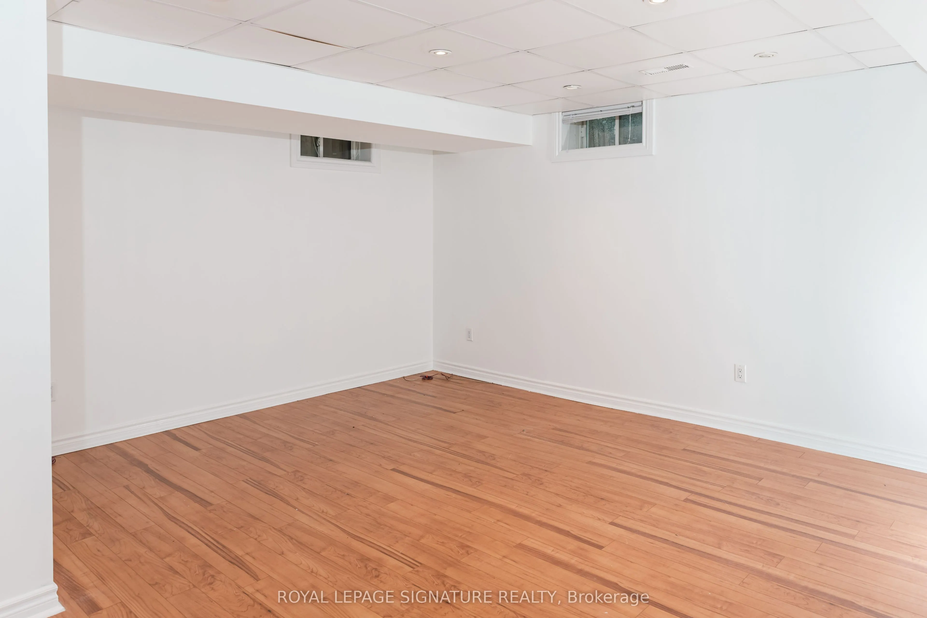 3250 Sunlight Street