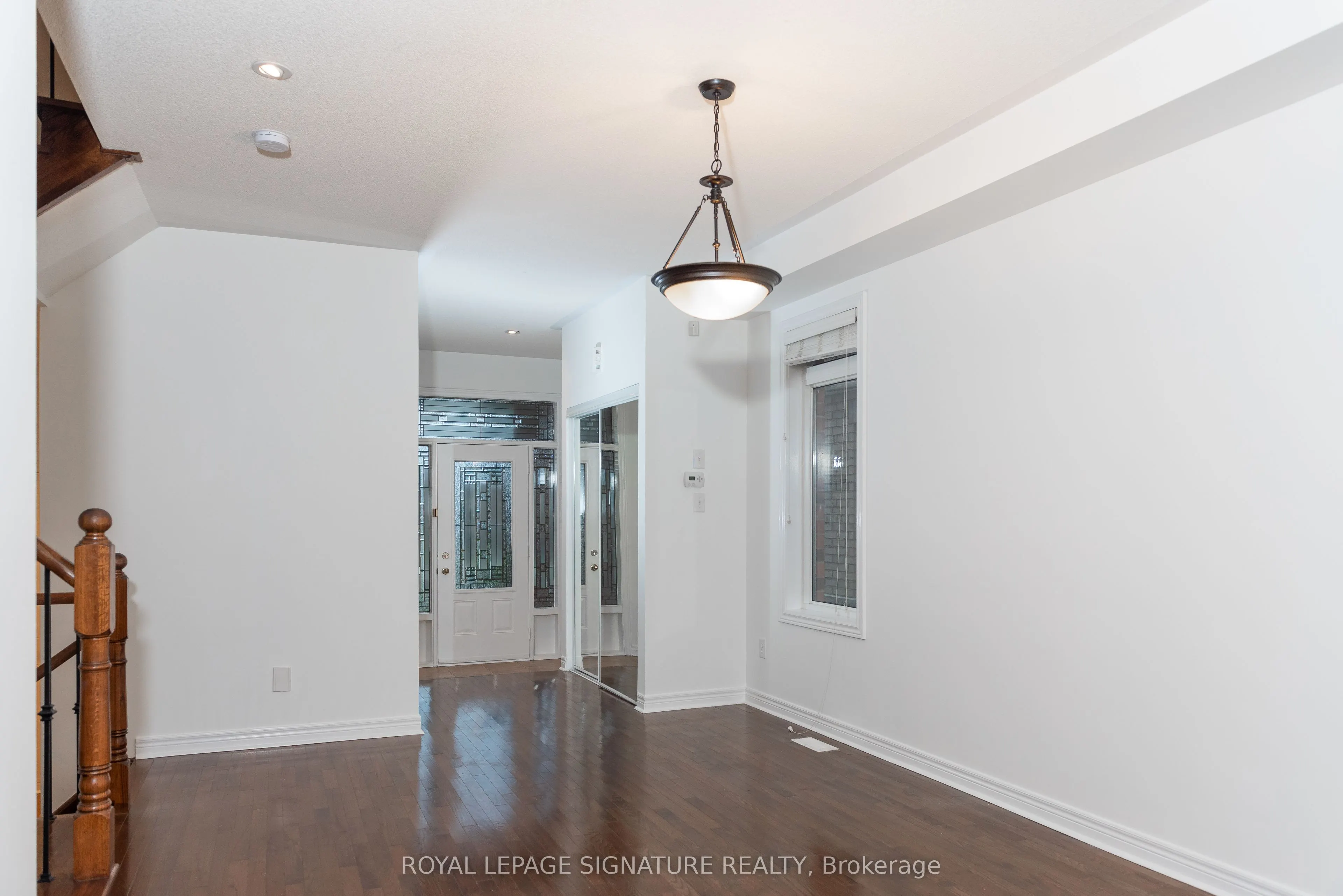 3250 Sunlight Street