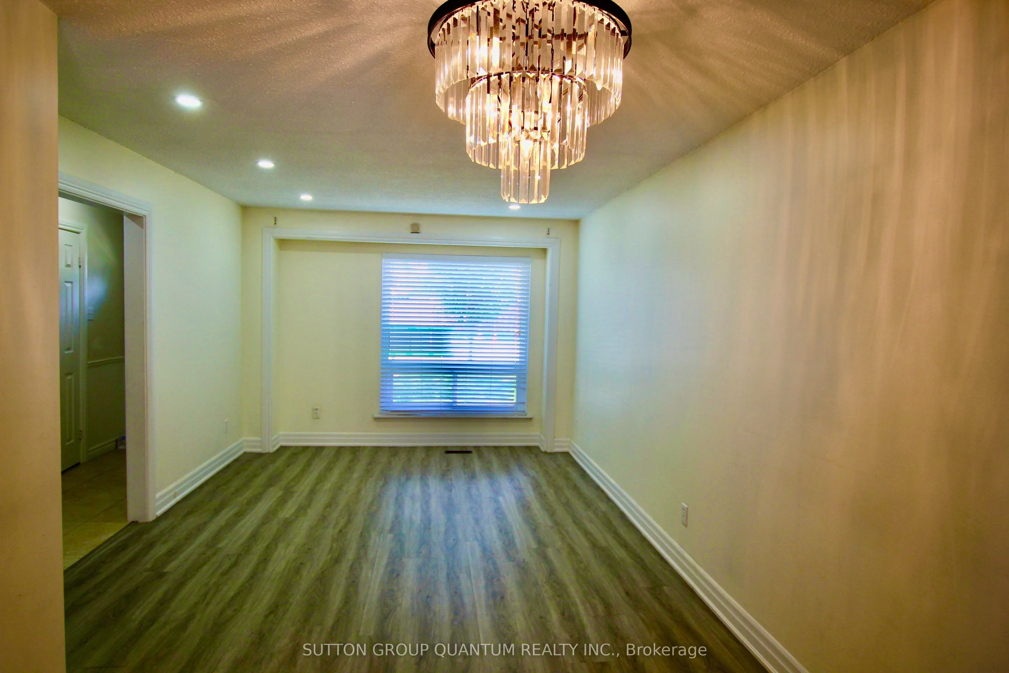 318 LAURIER Avenue #58