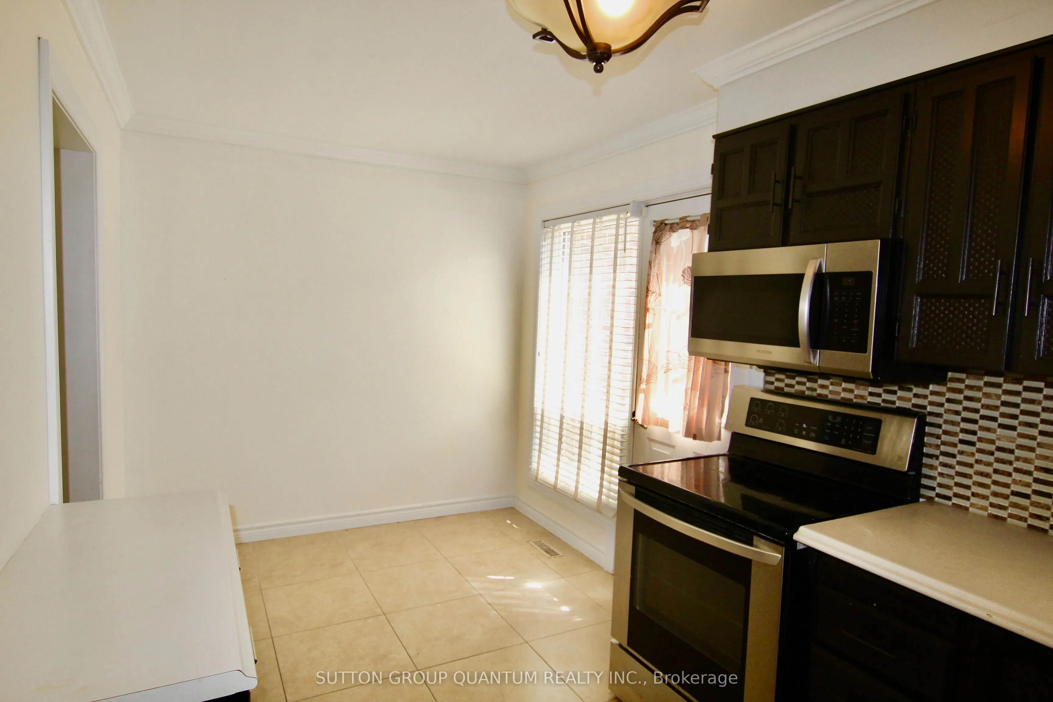 318 LAURIER Avenue #58