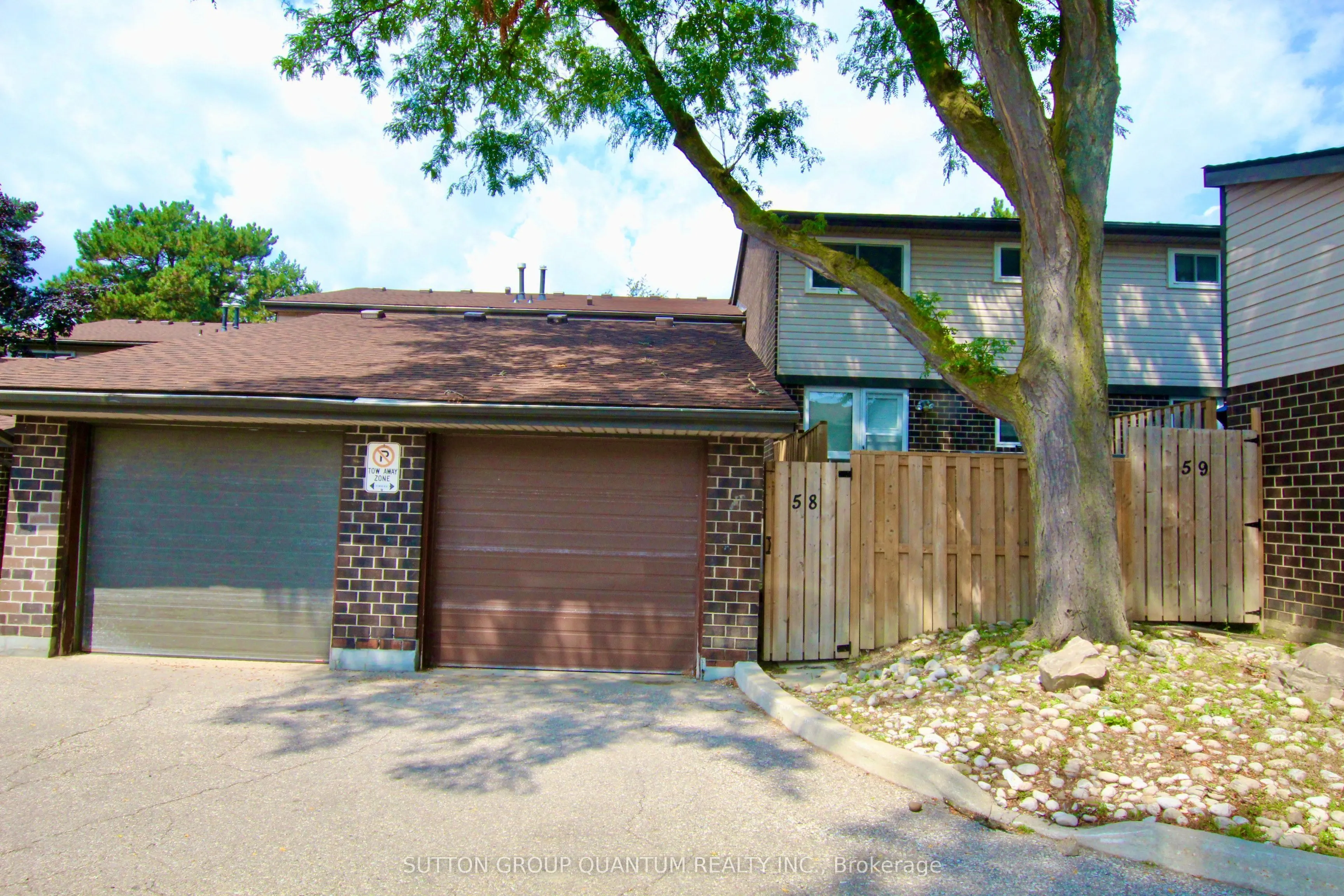 318 LAURIER Avenue #58