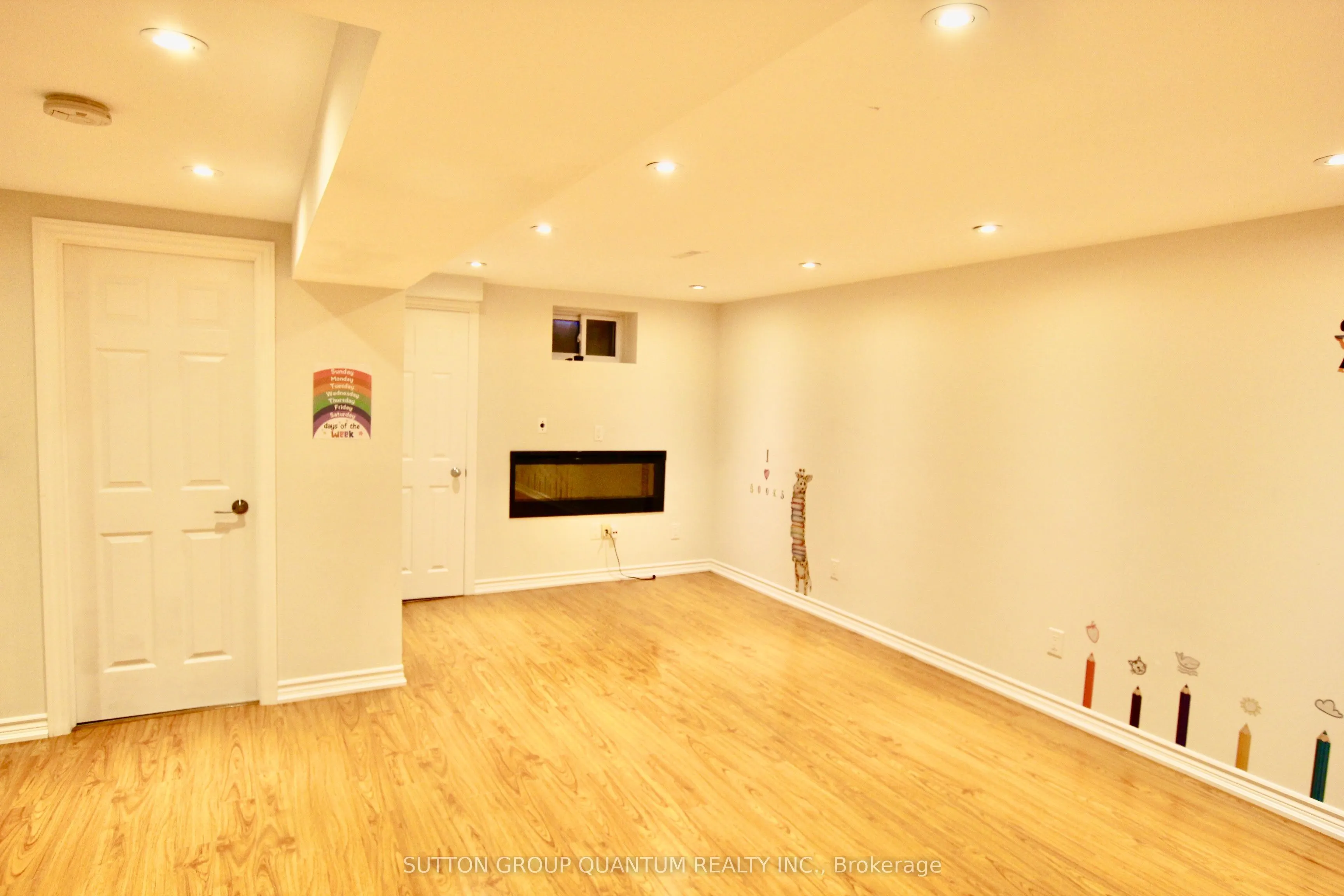 318 LAURIER Avenue #58