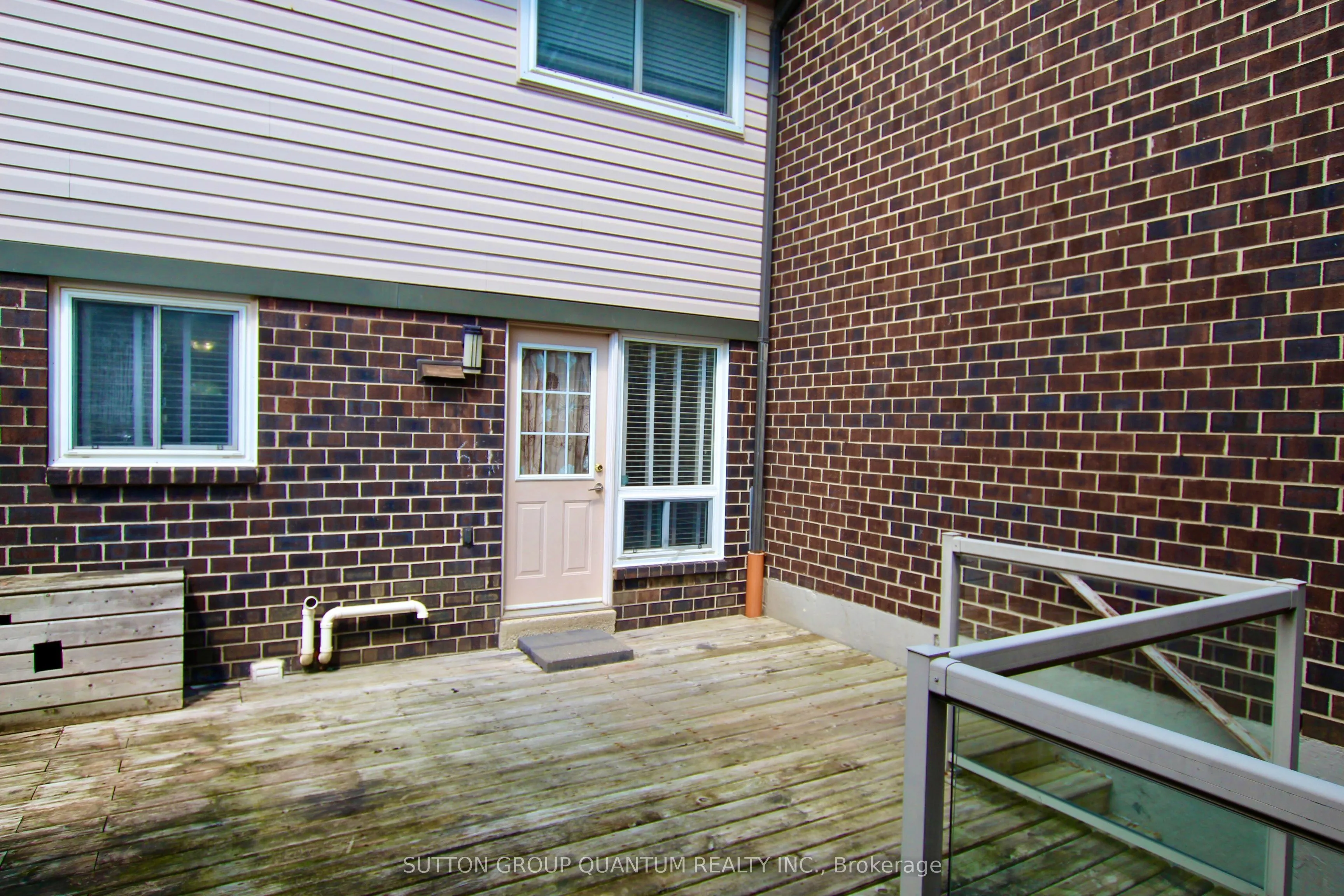 318 LAURIER Avenue #58