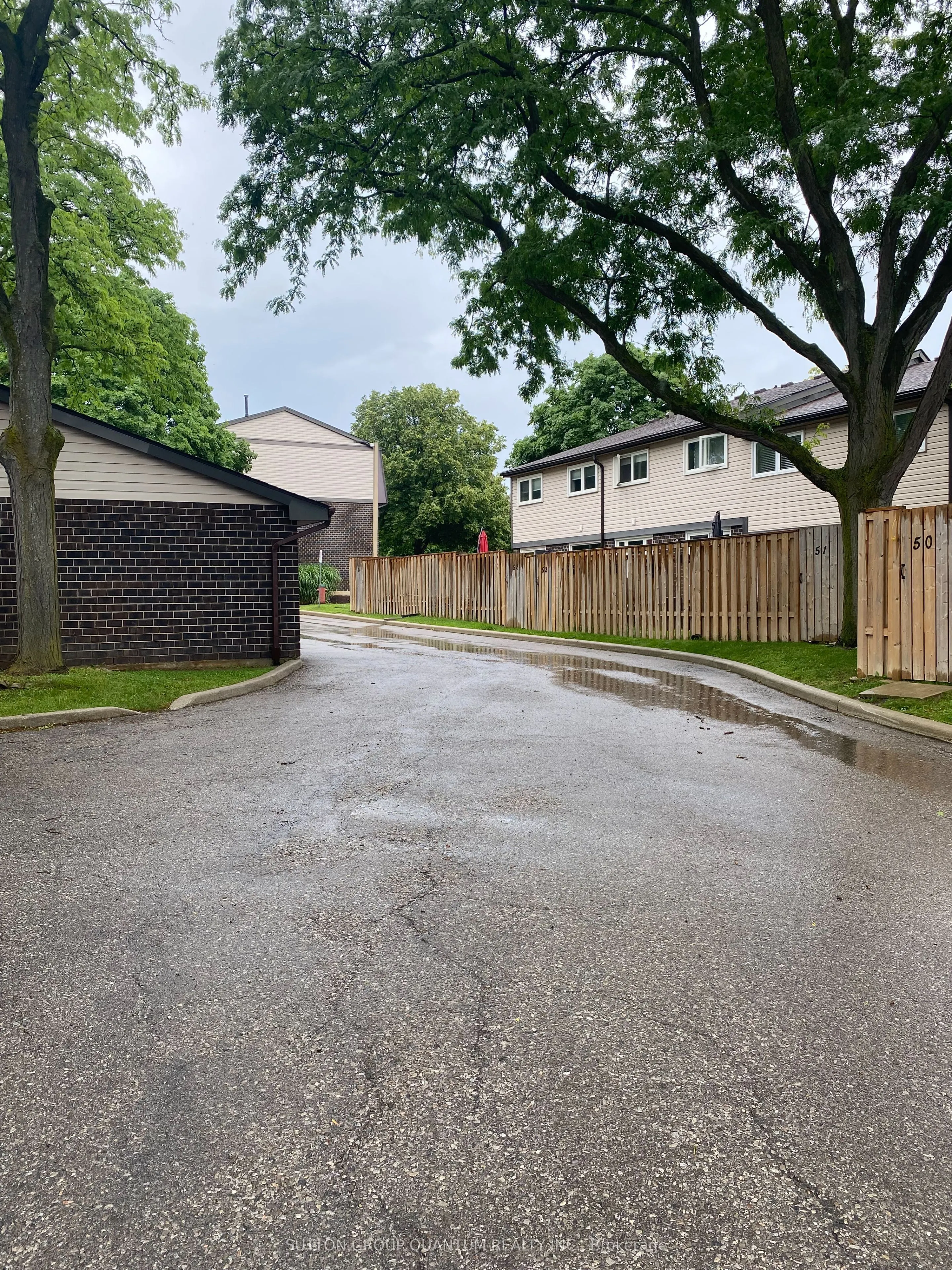 318 LAURIER Avenue #58