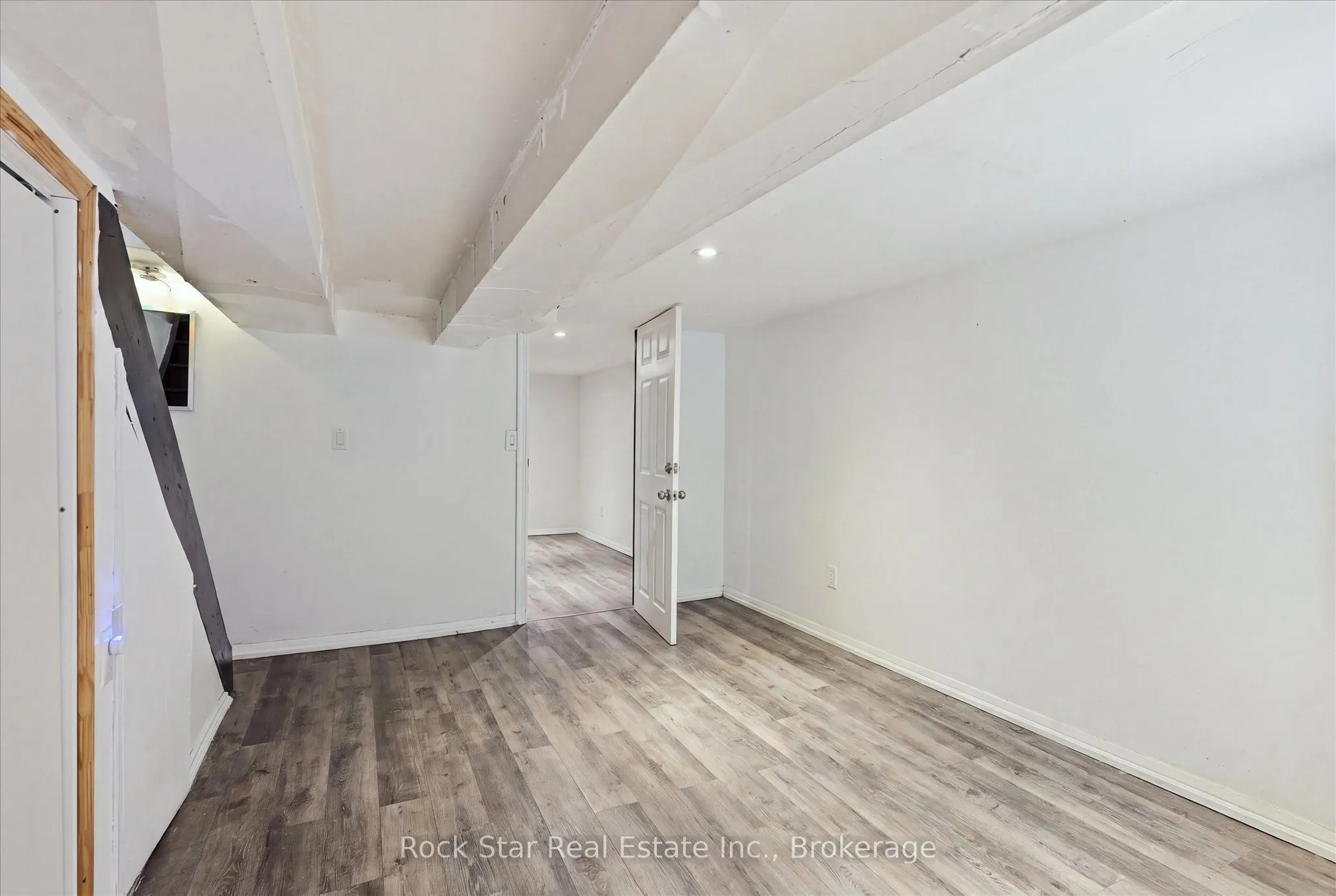 1259 Davenport Road