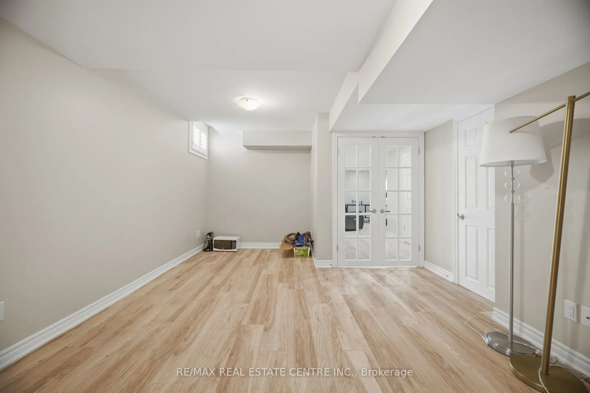 2425 QUETICO Crescent
