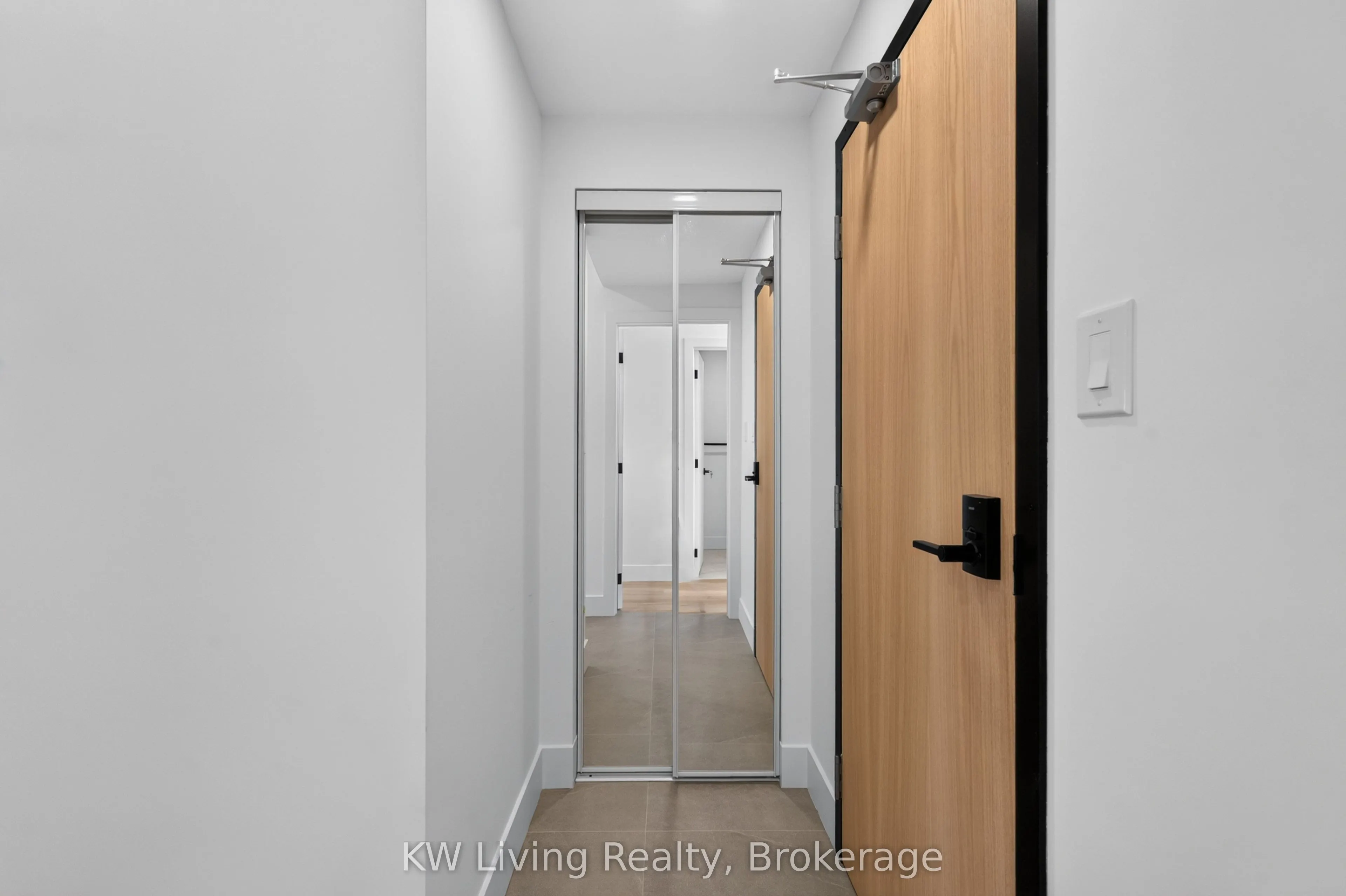 96 Belgravia Avenue