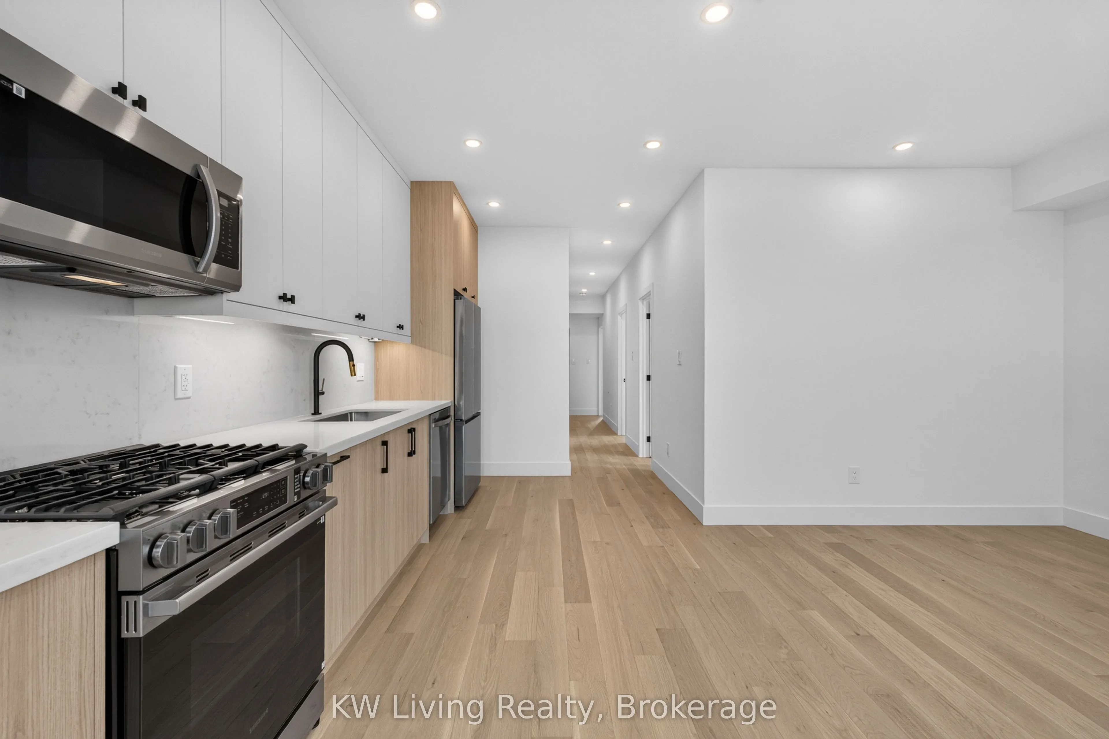 96 Belgravia Avenue