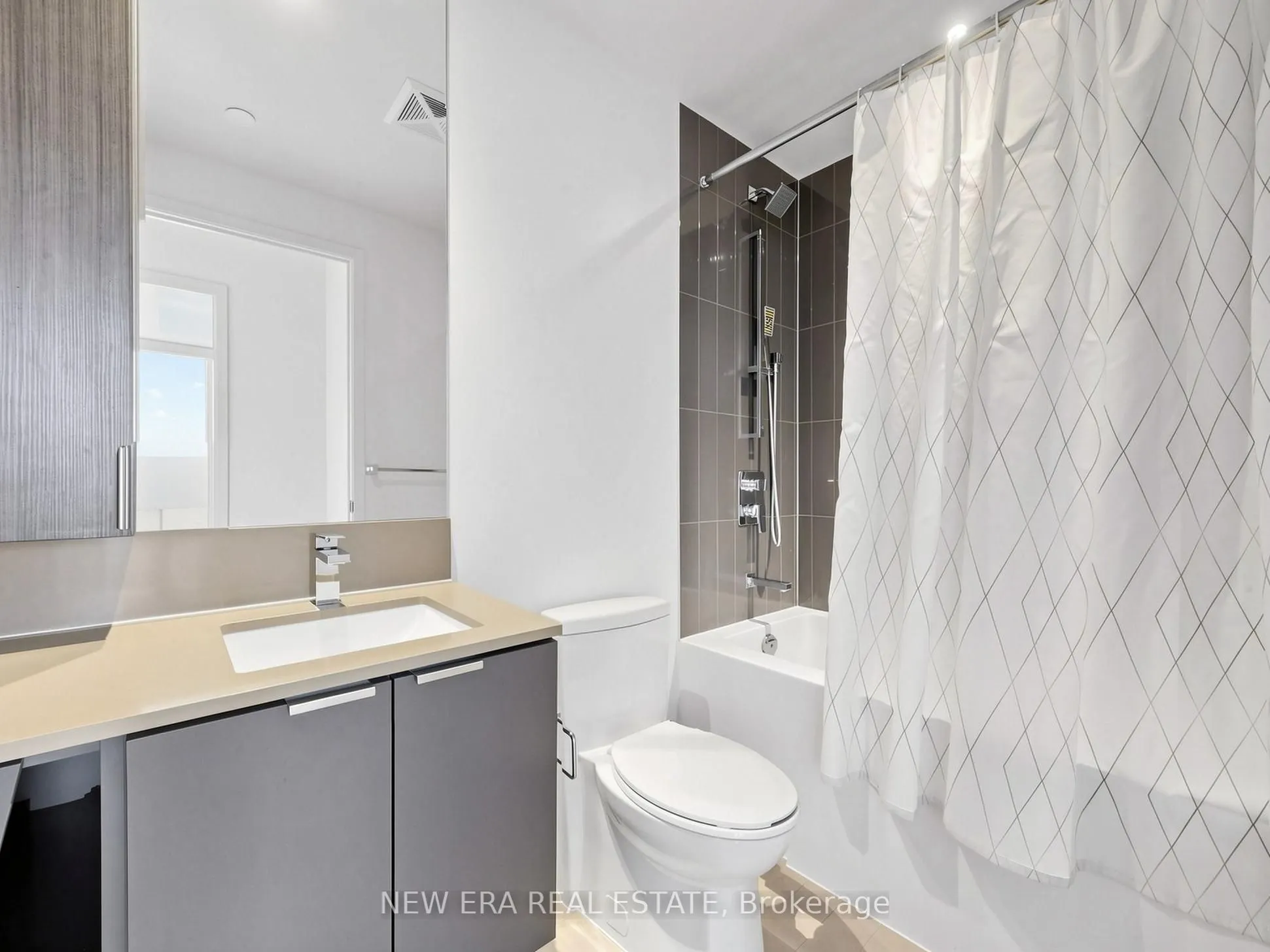 3883 Quartz Road #2107