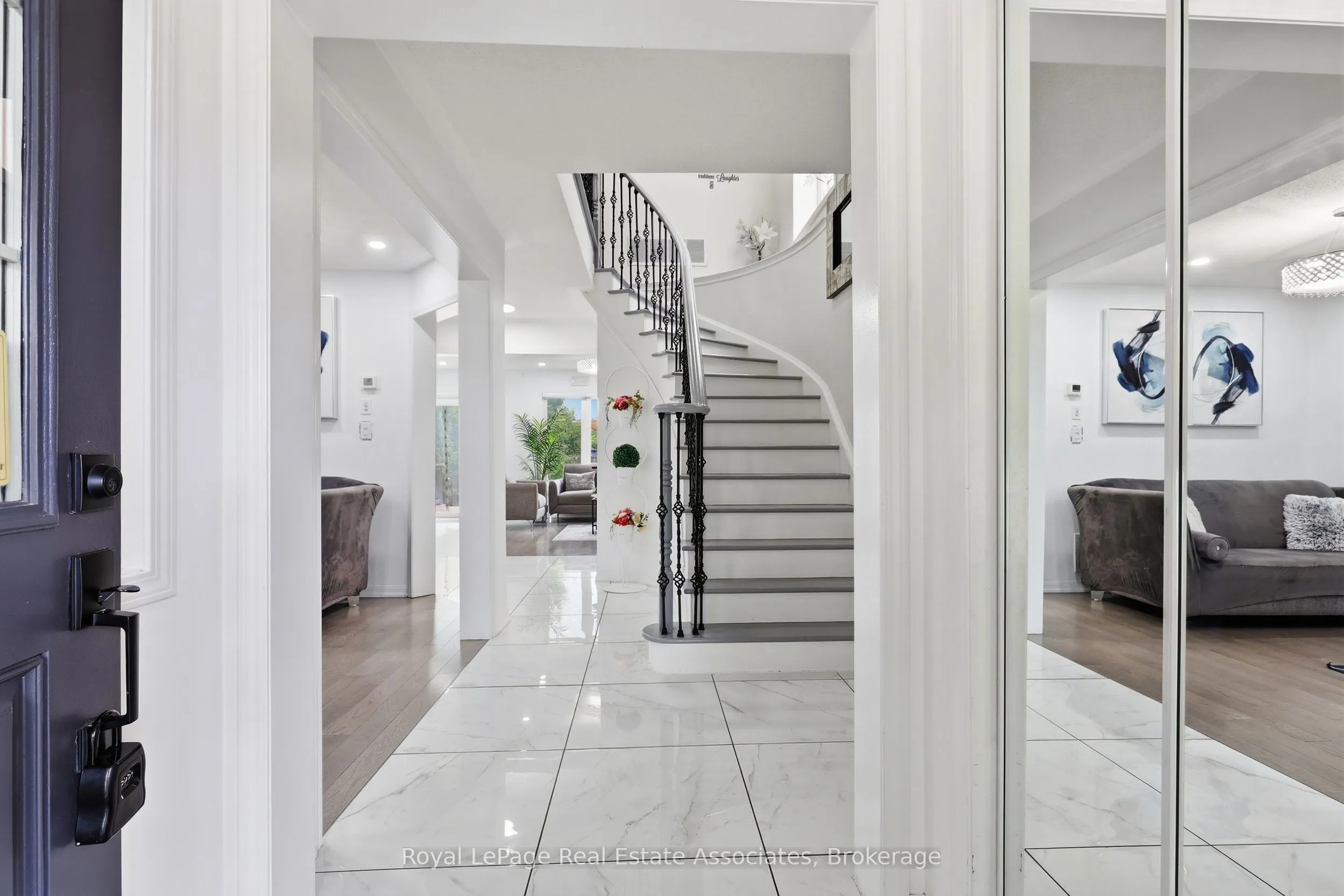 392 Tonelli Lane