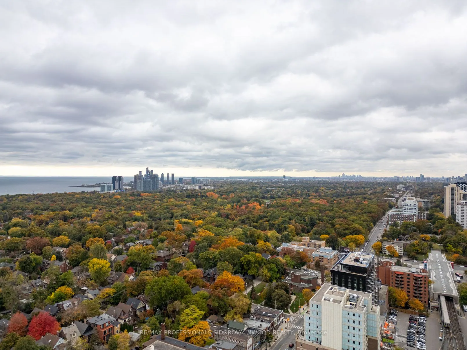 1665 Bloor Street W