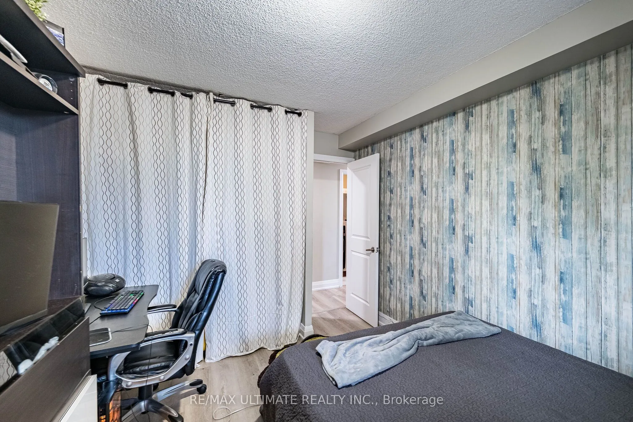 238 Albion Road #208