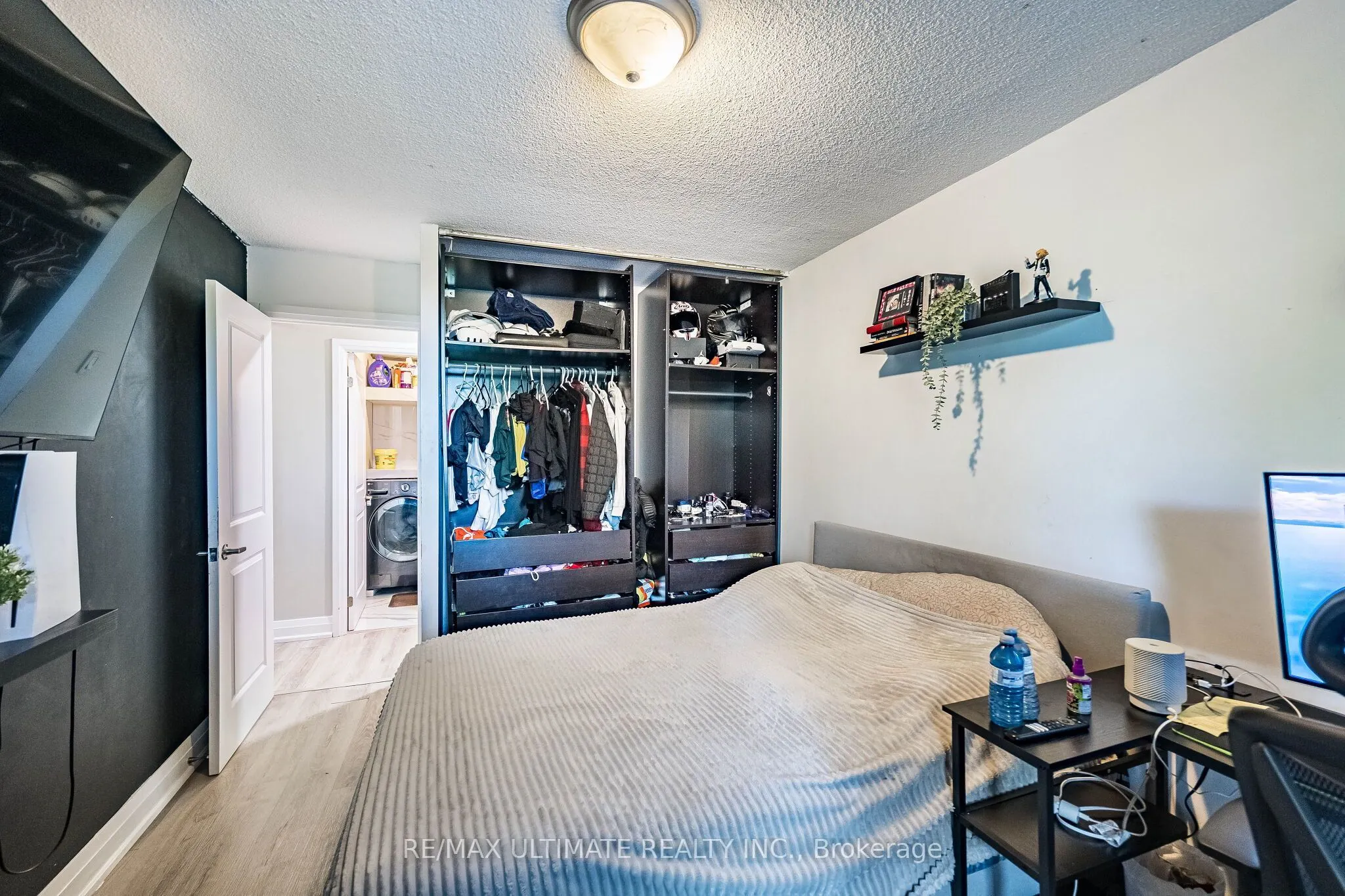 238 Albion Road #208