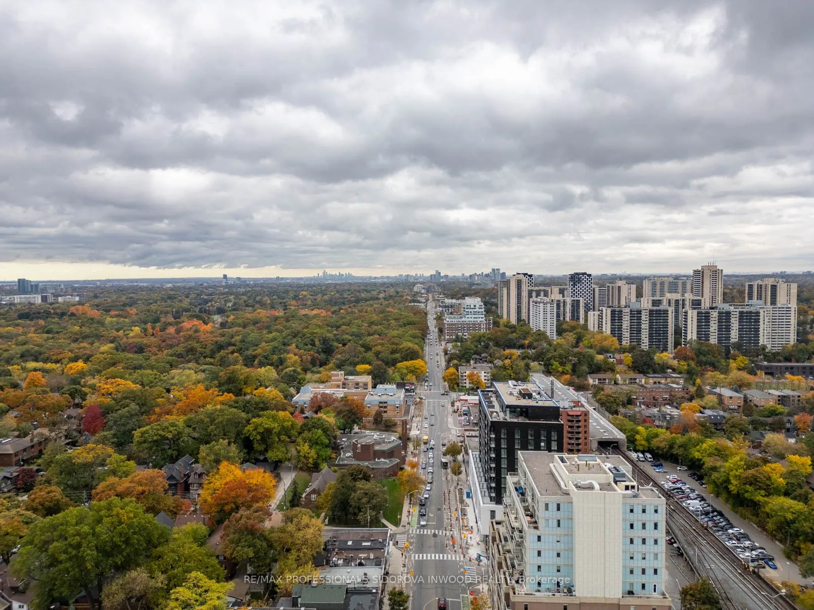1665 Bloor Street W