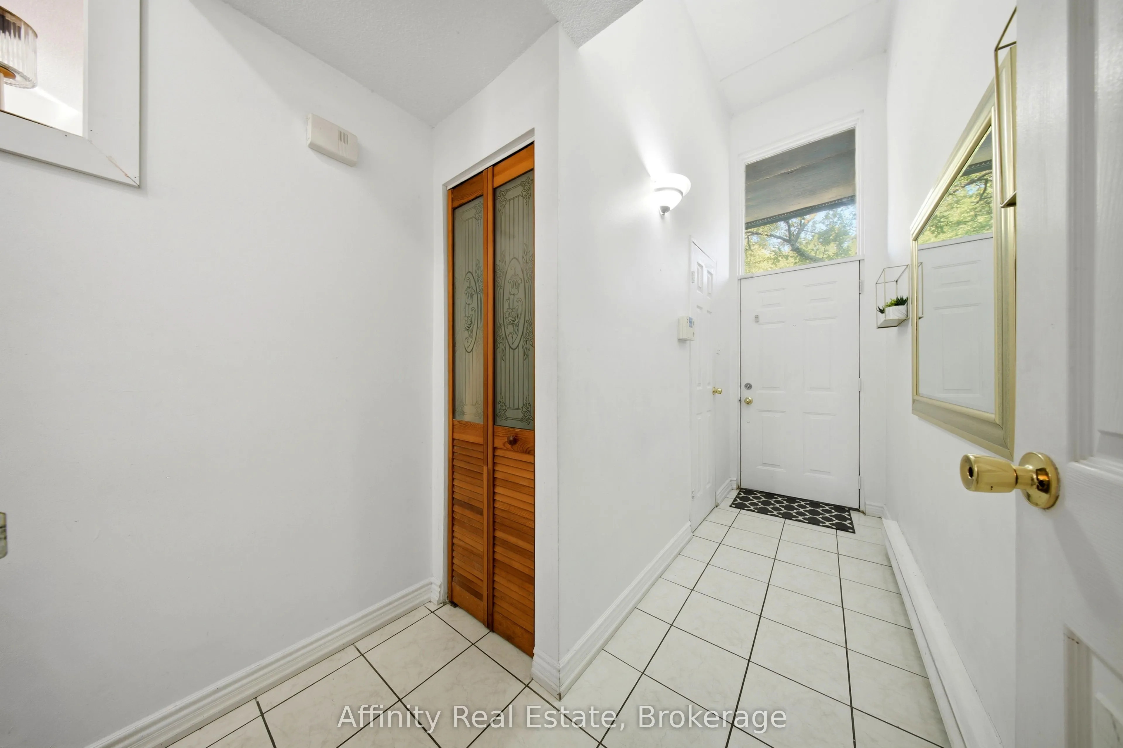 180 Mississauga Valley Boulevard #201