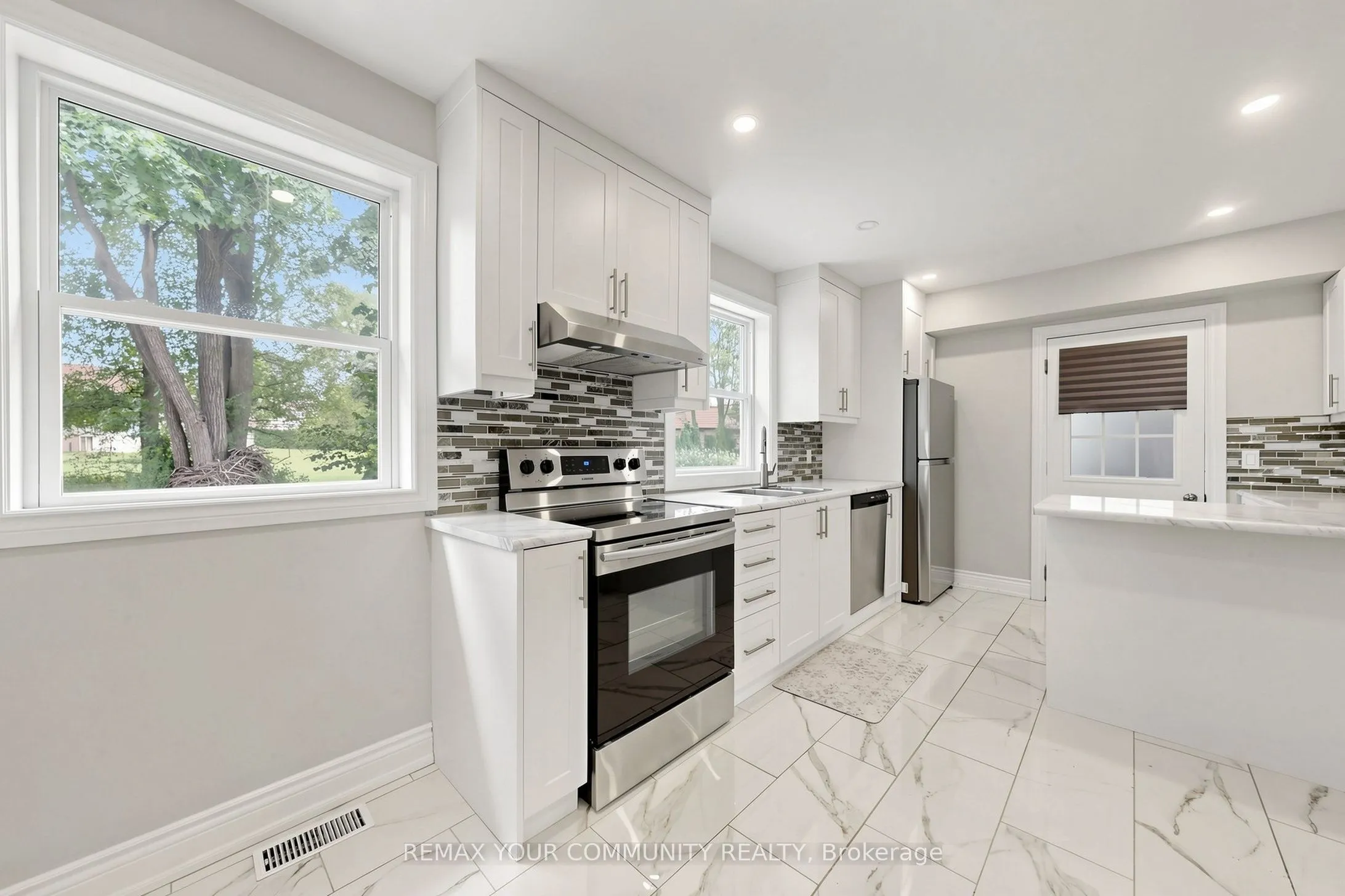 22 HAVENRIDGE Drive