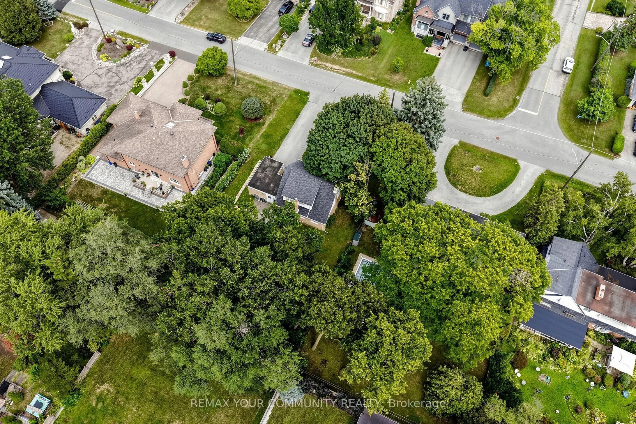 22 HAVENRIDGE Drive