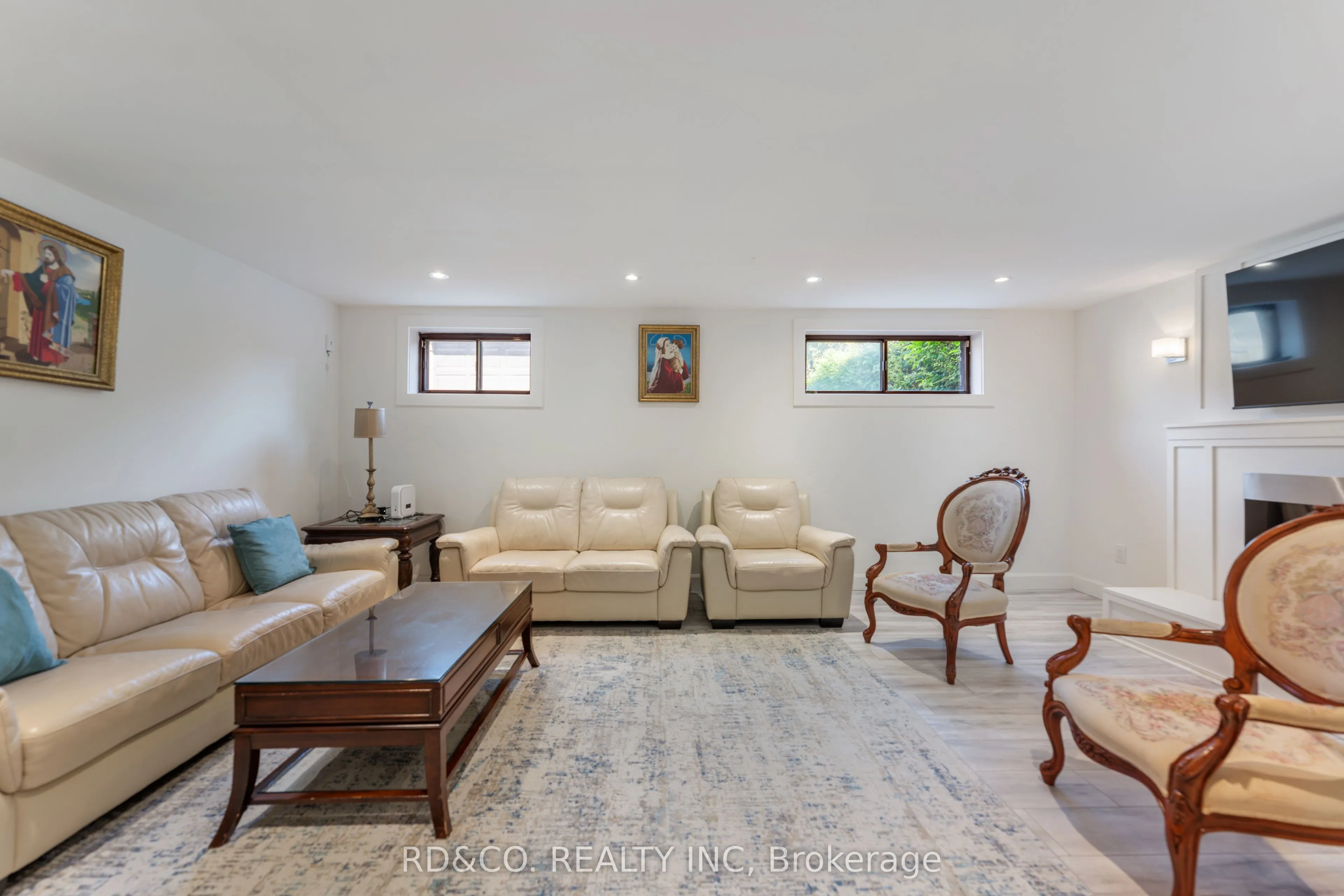 98 Hay Avenue