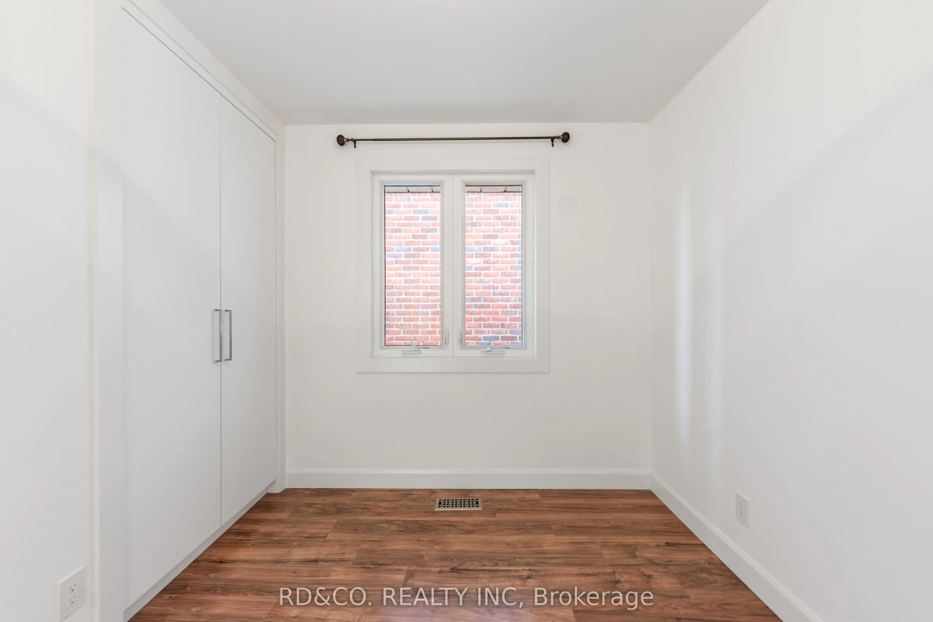 98 Hay Avenue