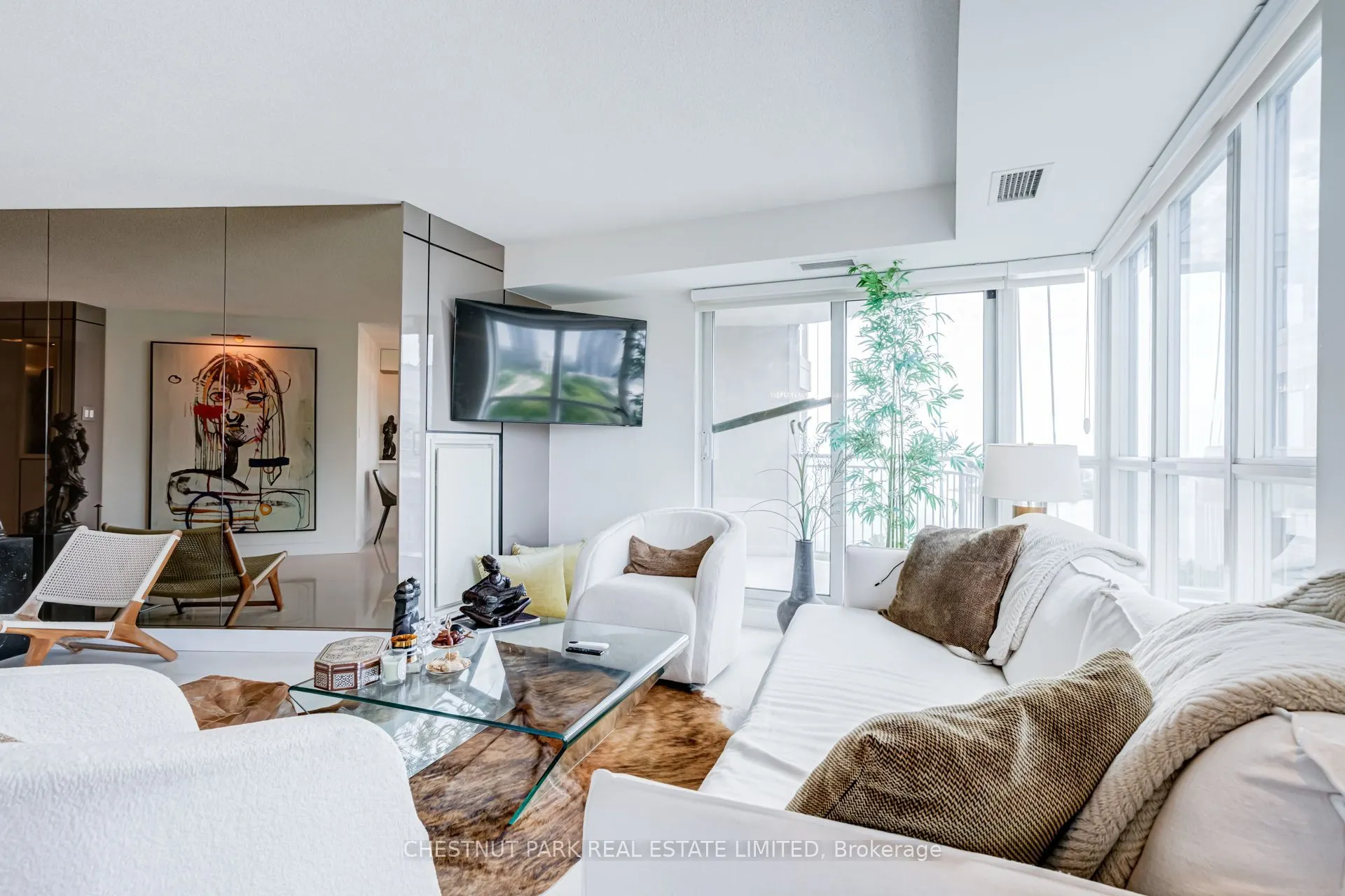 2111 Lake Shore Boulevard W #1208
