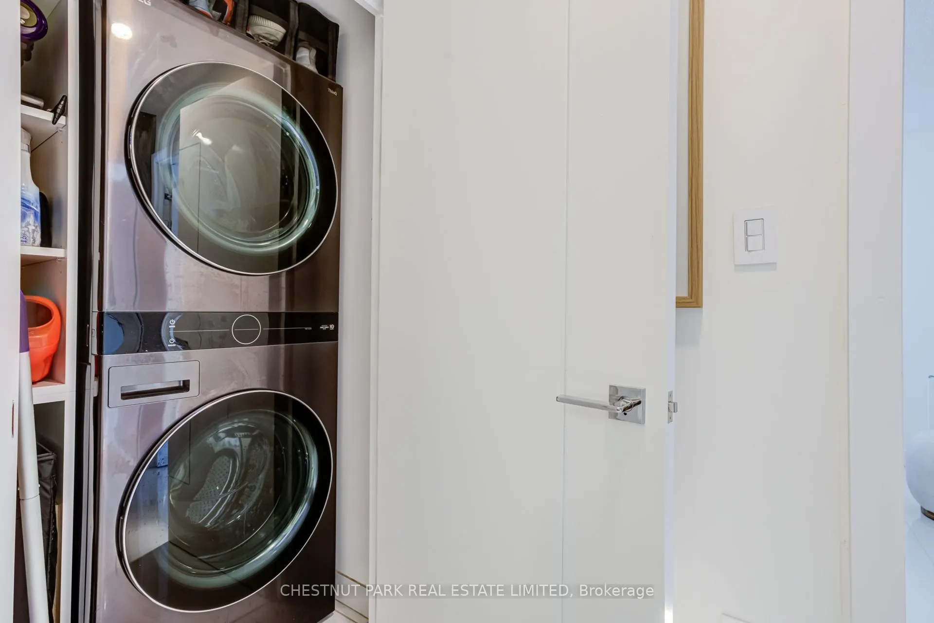 2111 Lake Shore Boulevard W #1208