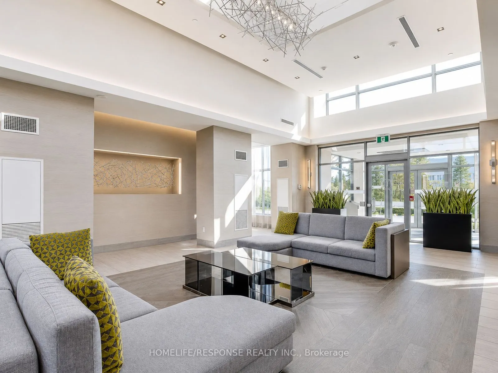 4699 Glen Erin Drive #410