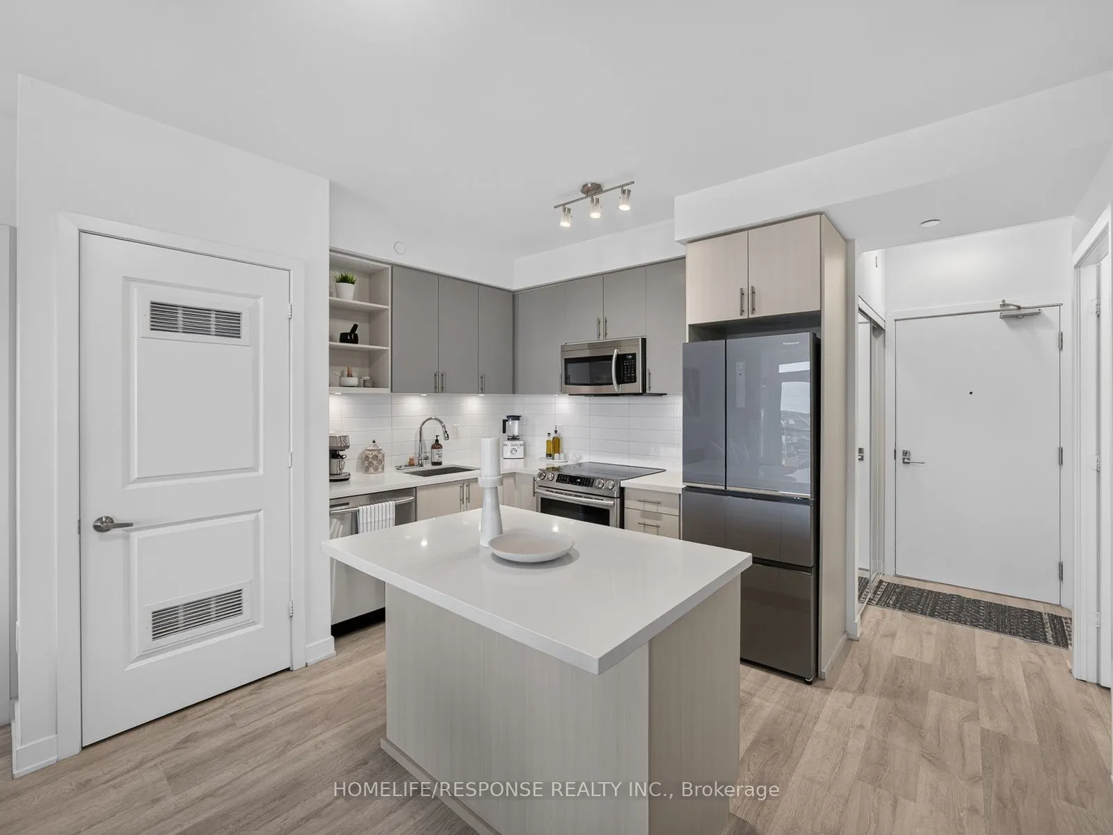 4699 Glen Erin Drive #410