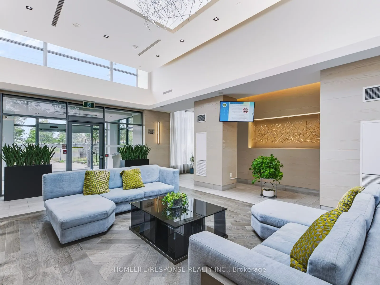 4699 Glen Erin Drive #410
