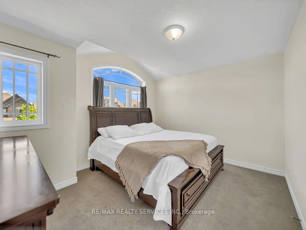 9 Fitzgerald Street