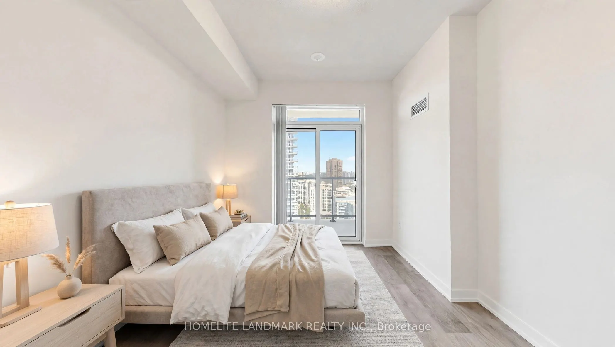 38 Annie Craig Drive #2702