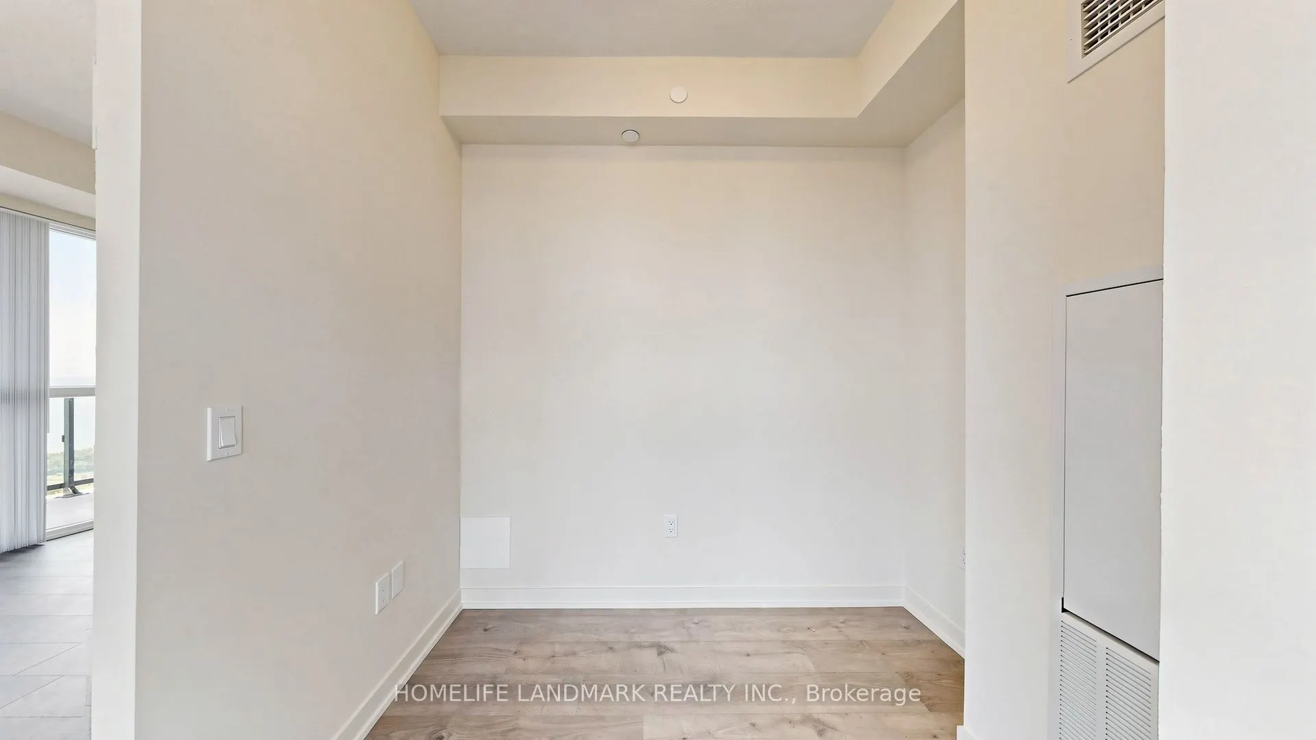 38 Annie Craig Drive #2702