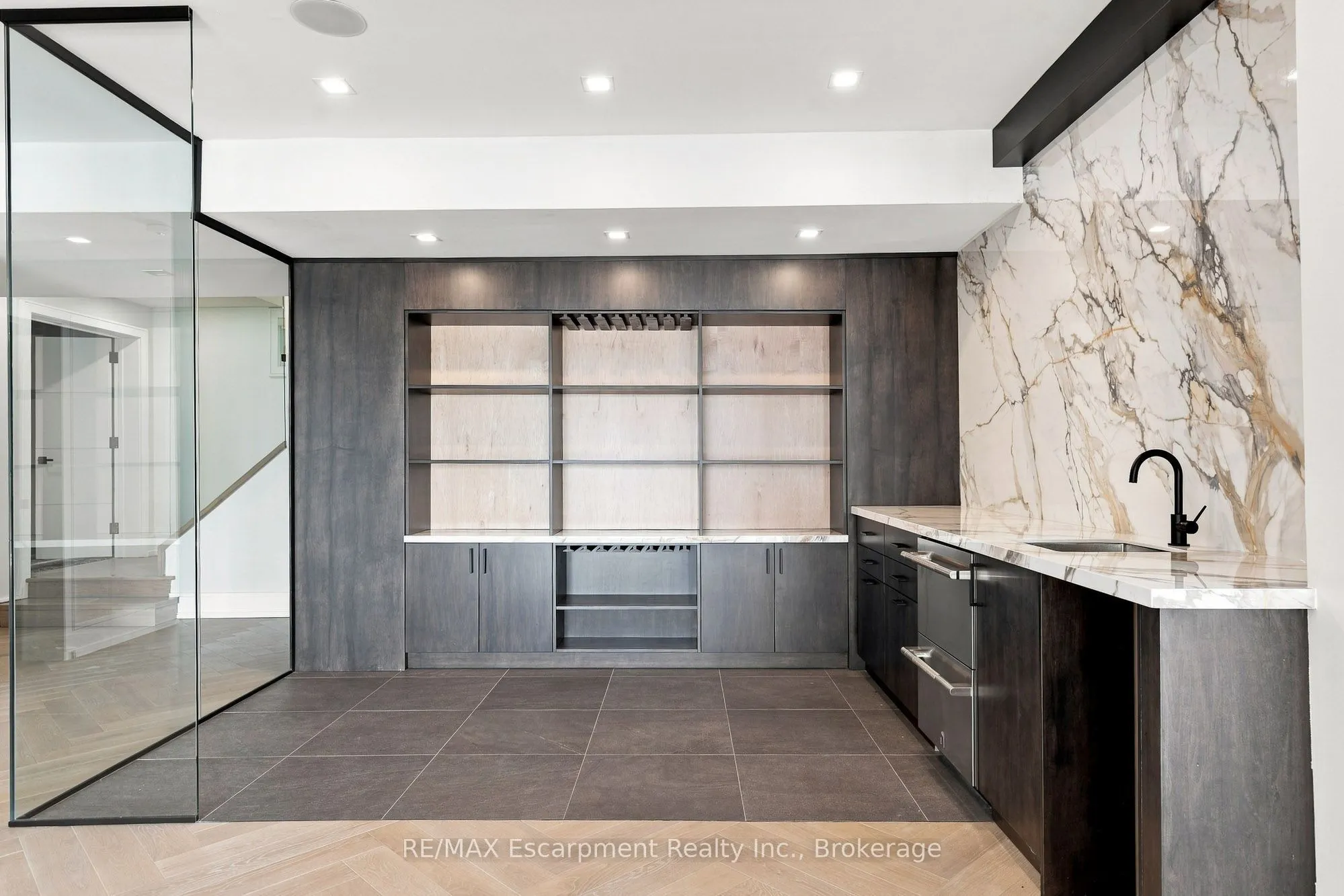 100 Appleby Place
