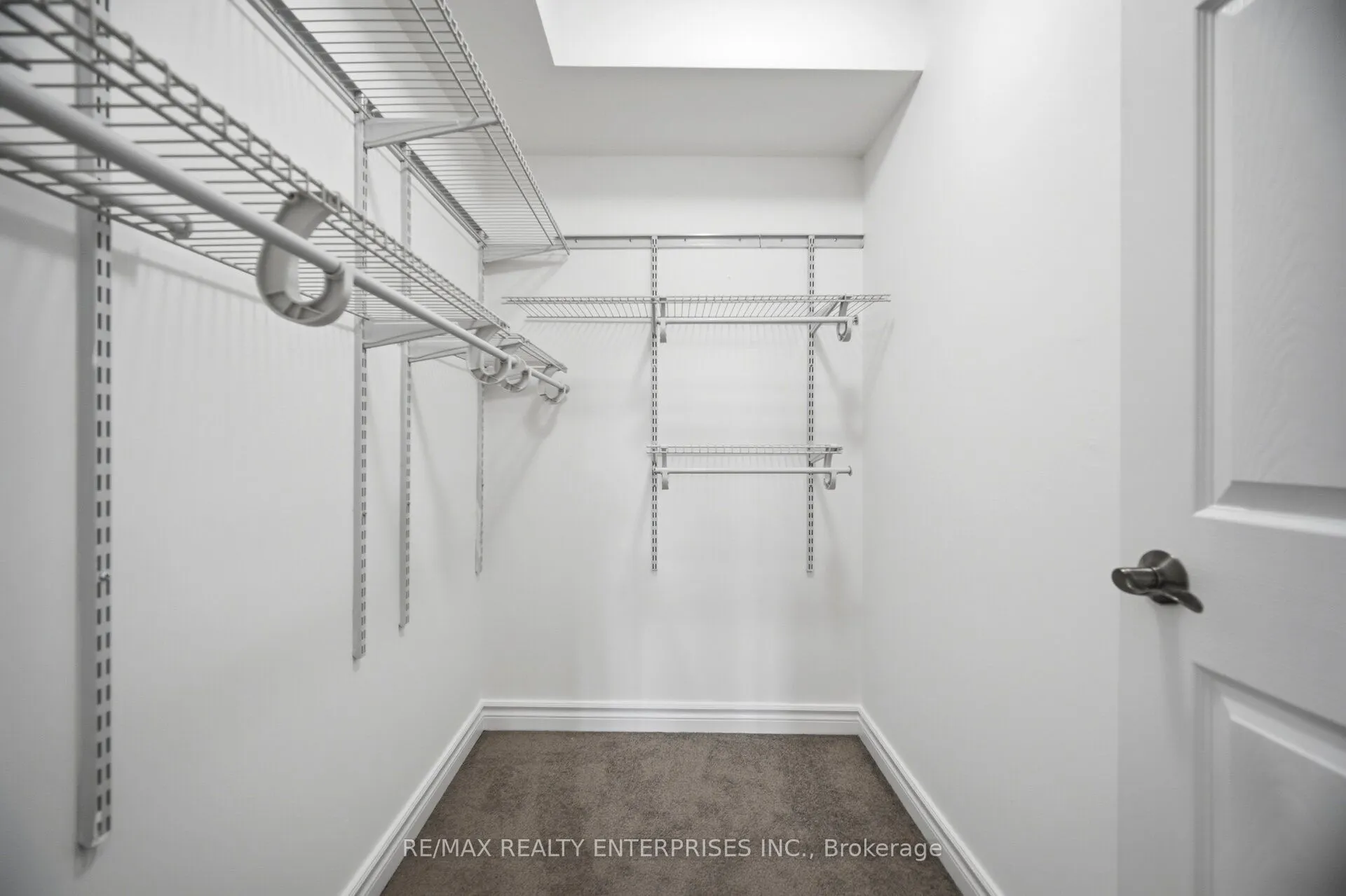 2261 Lake Shore Boulevard W #607