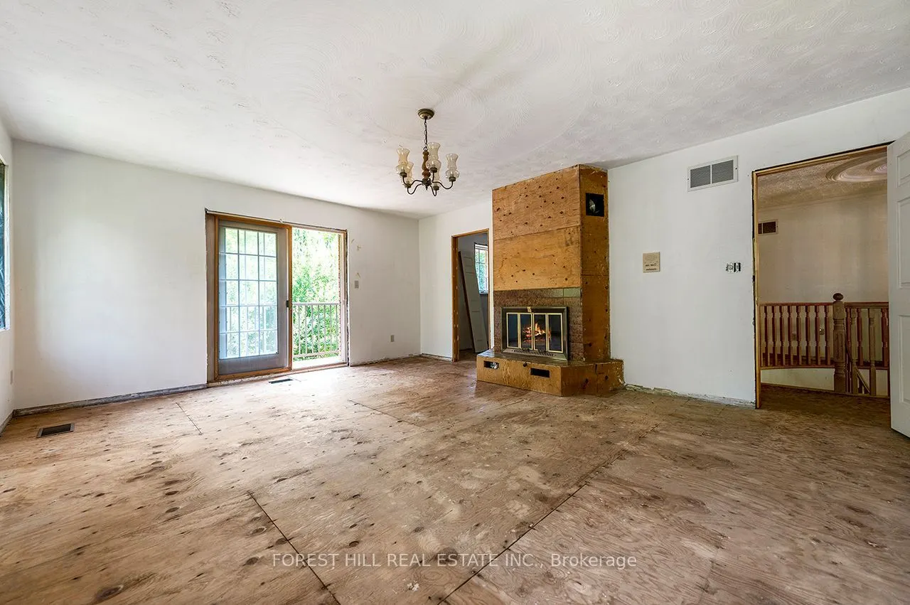 8300 Macarthur Drive