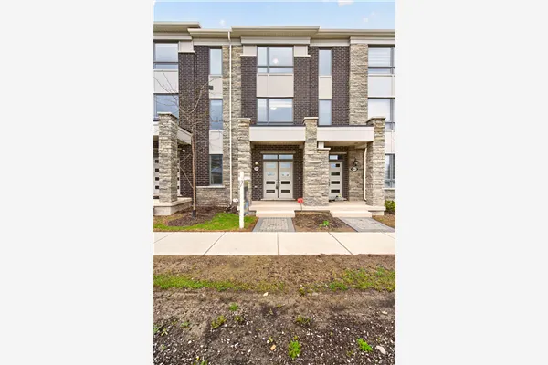 51 Summer Wind Lane