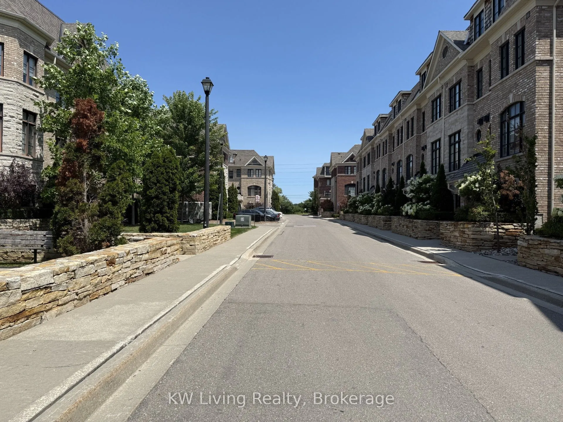 2005 Queensborough Gate #Lot 13