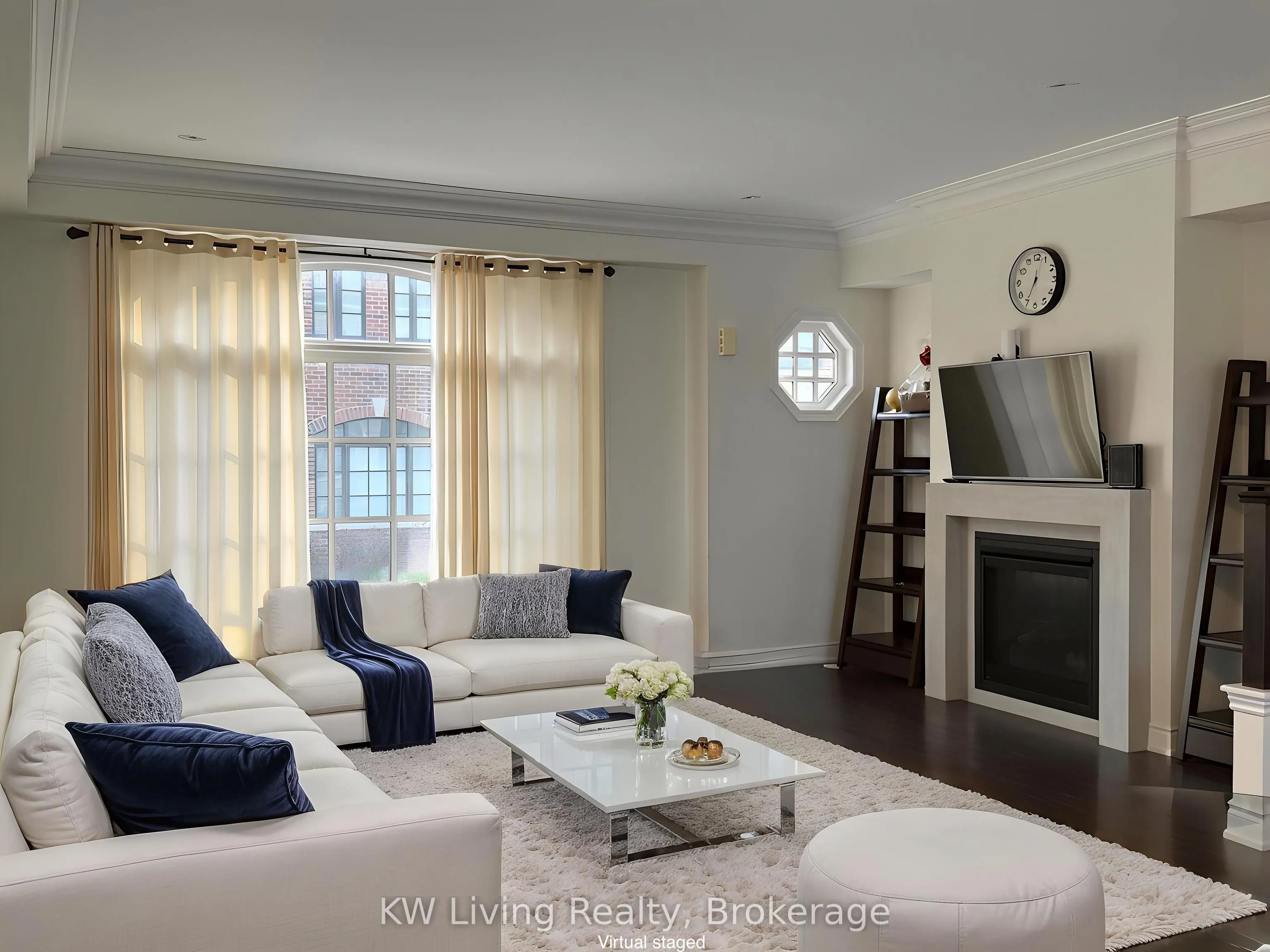 2005 Queensborough Gate #Lot 13