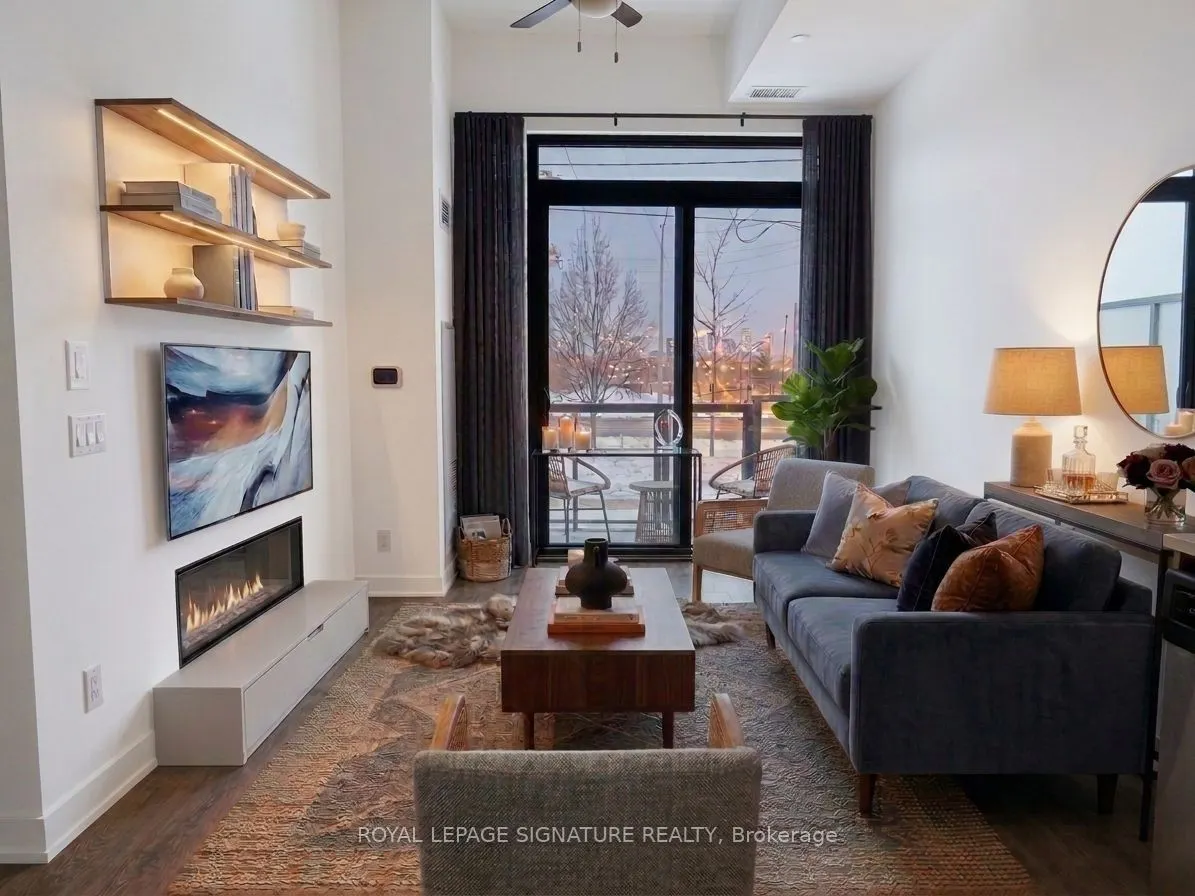 3200 Dakota Common #104B