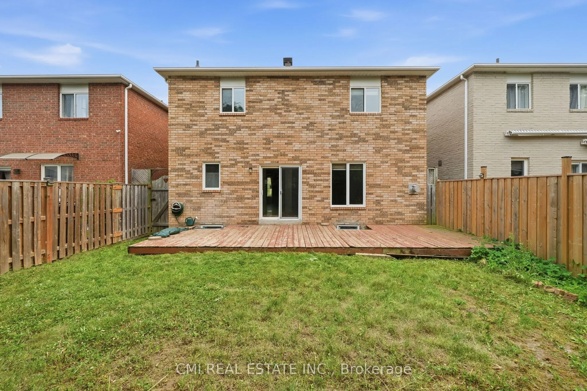 366 Marshall Crescent