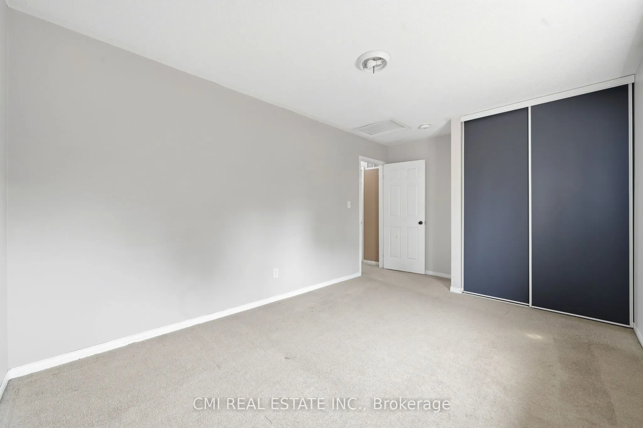 366 Marshall Crescent