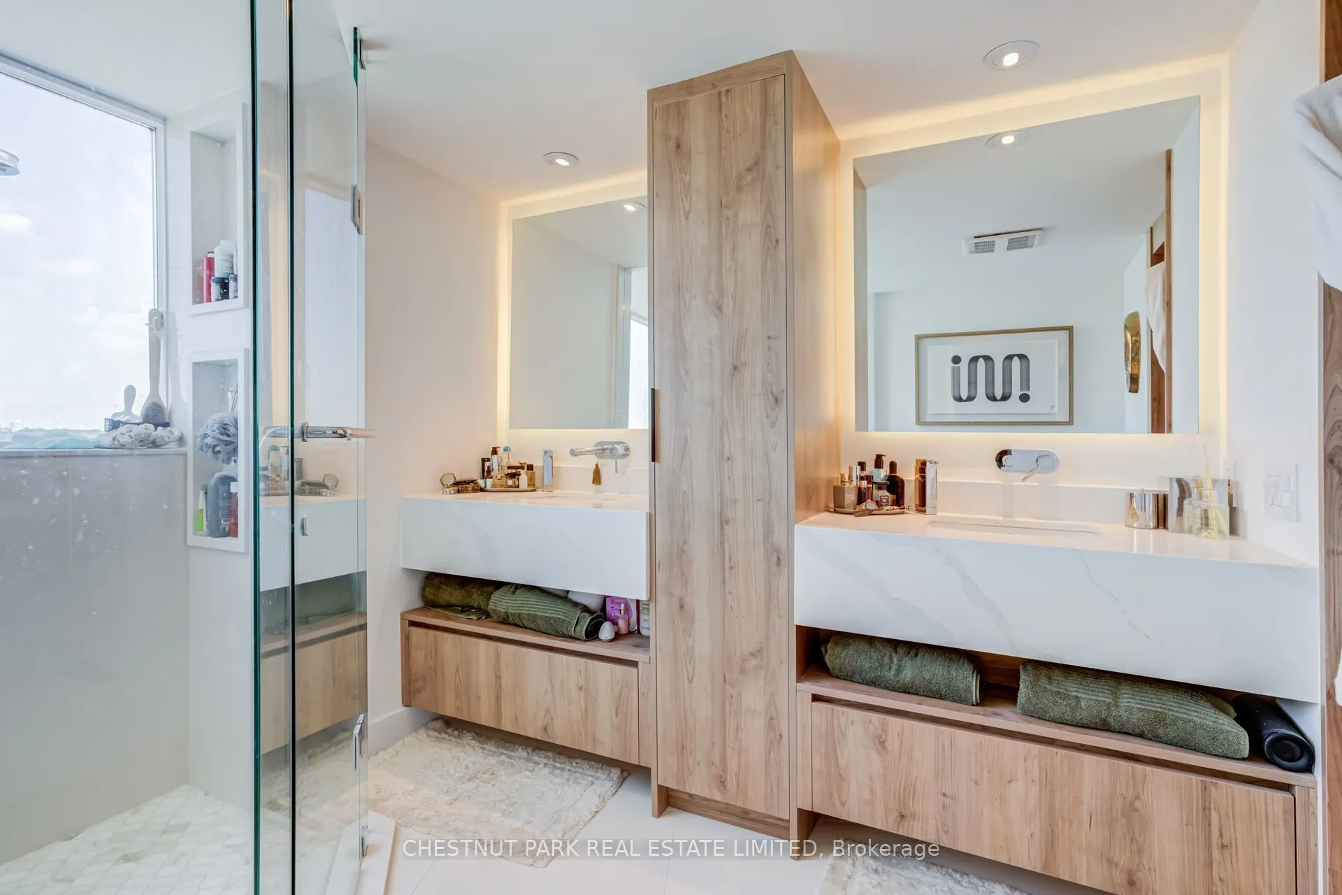 2111 Lake Shore Boulevard W #1208