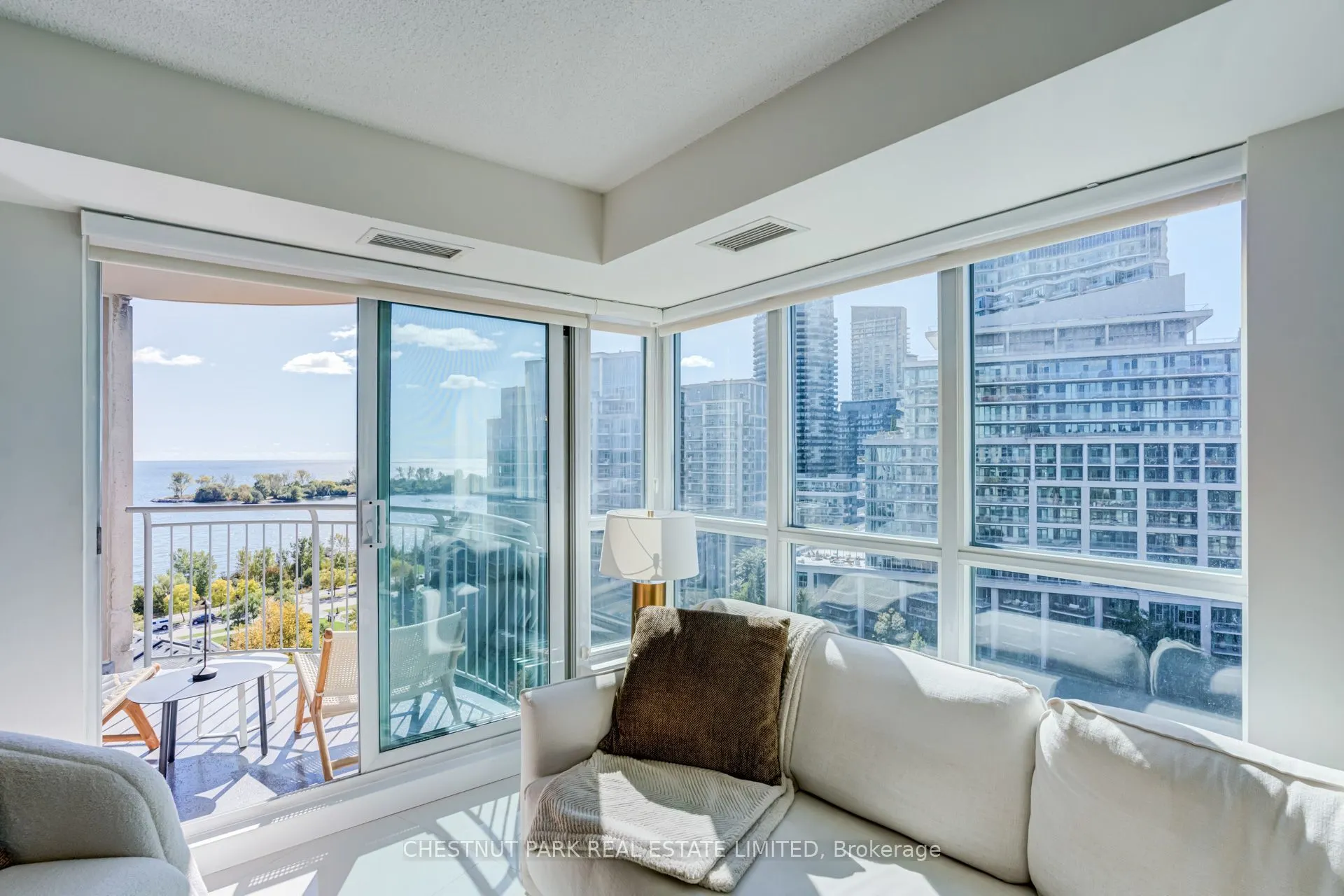 2111 Lake Shore Boulevard W #1208